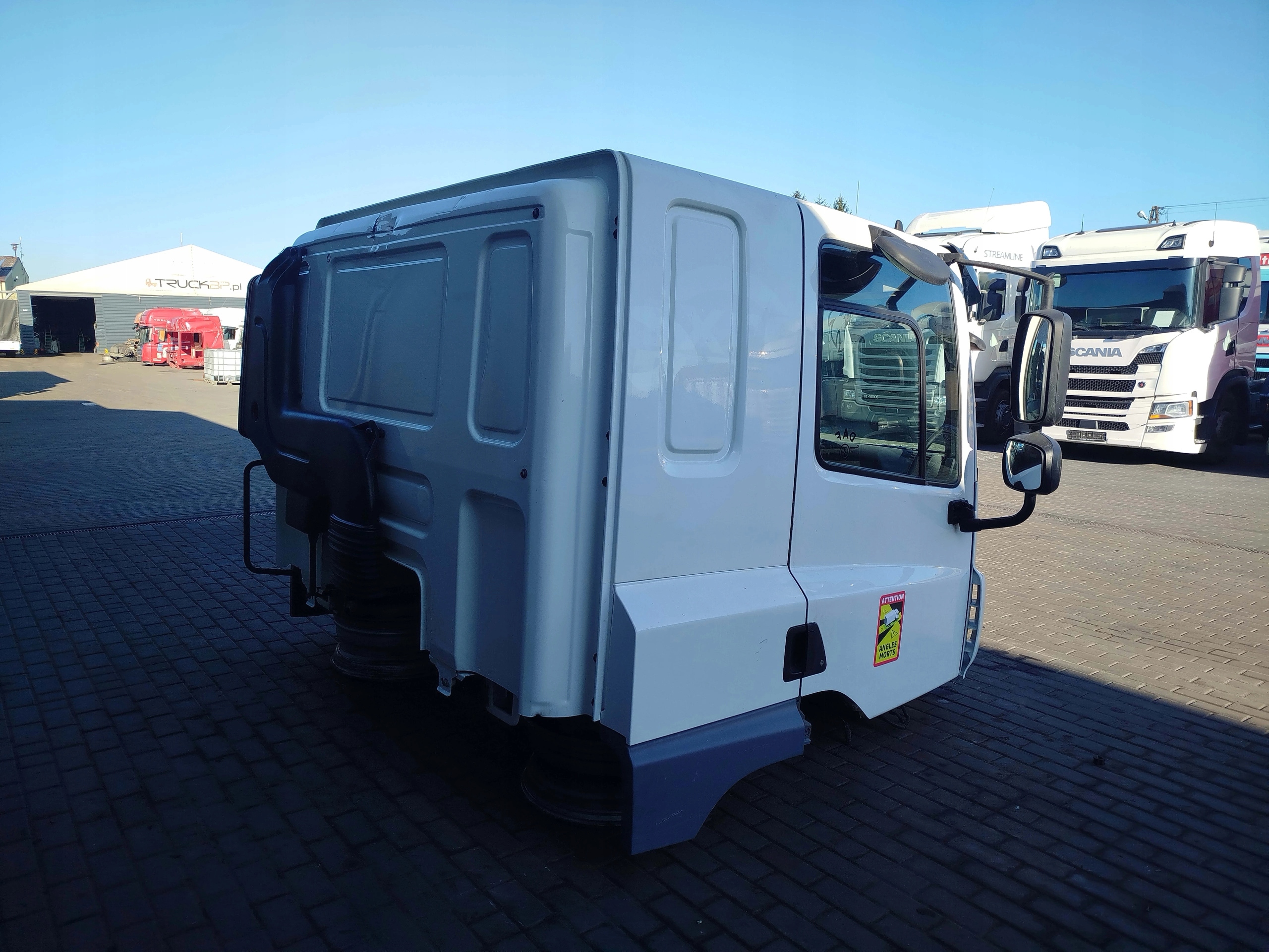 KABINA DAF CF 106 - obrazek 4