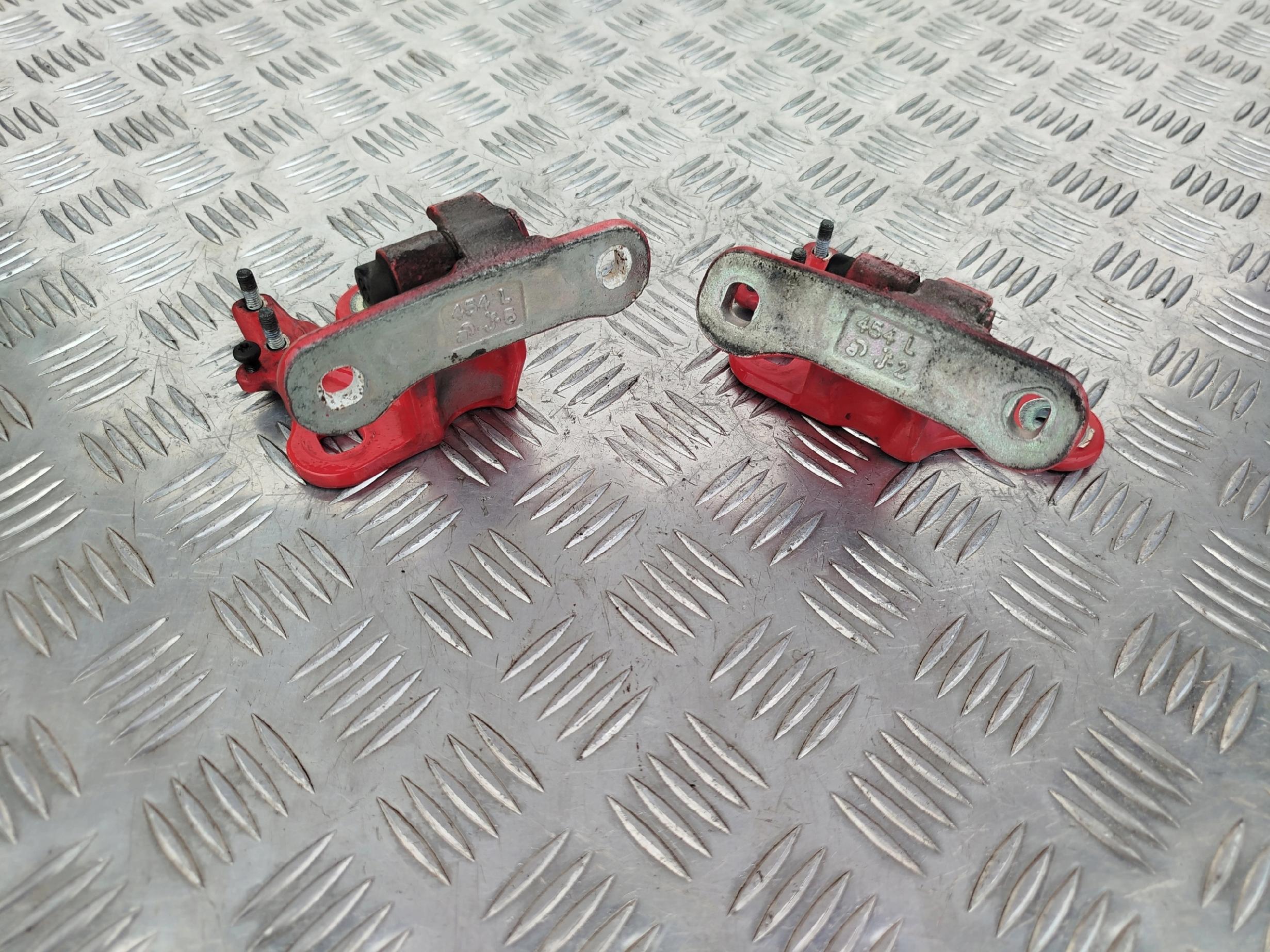 ZAWIAS ZAWIASY DRZWI LEWYCH SCANIA R S - obrazek 3