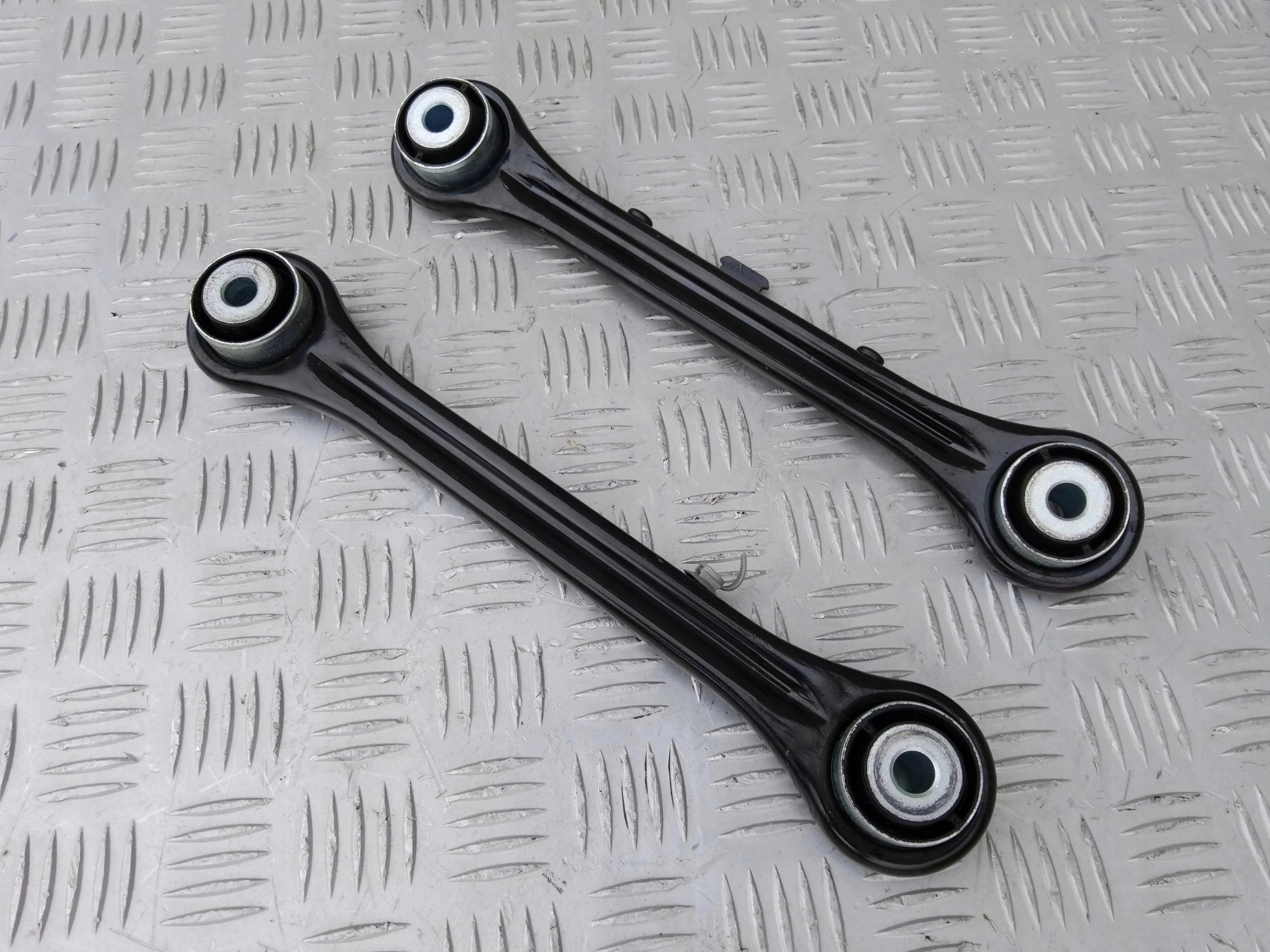 MOCOWANIE CHŁODNICY INTERCOOLERA DAF XF 105 - obrazek 3