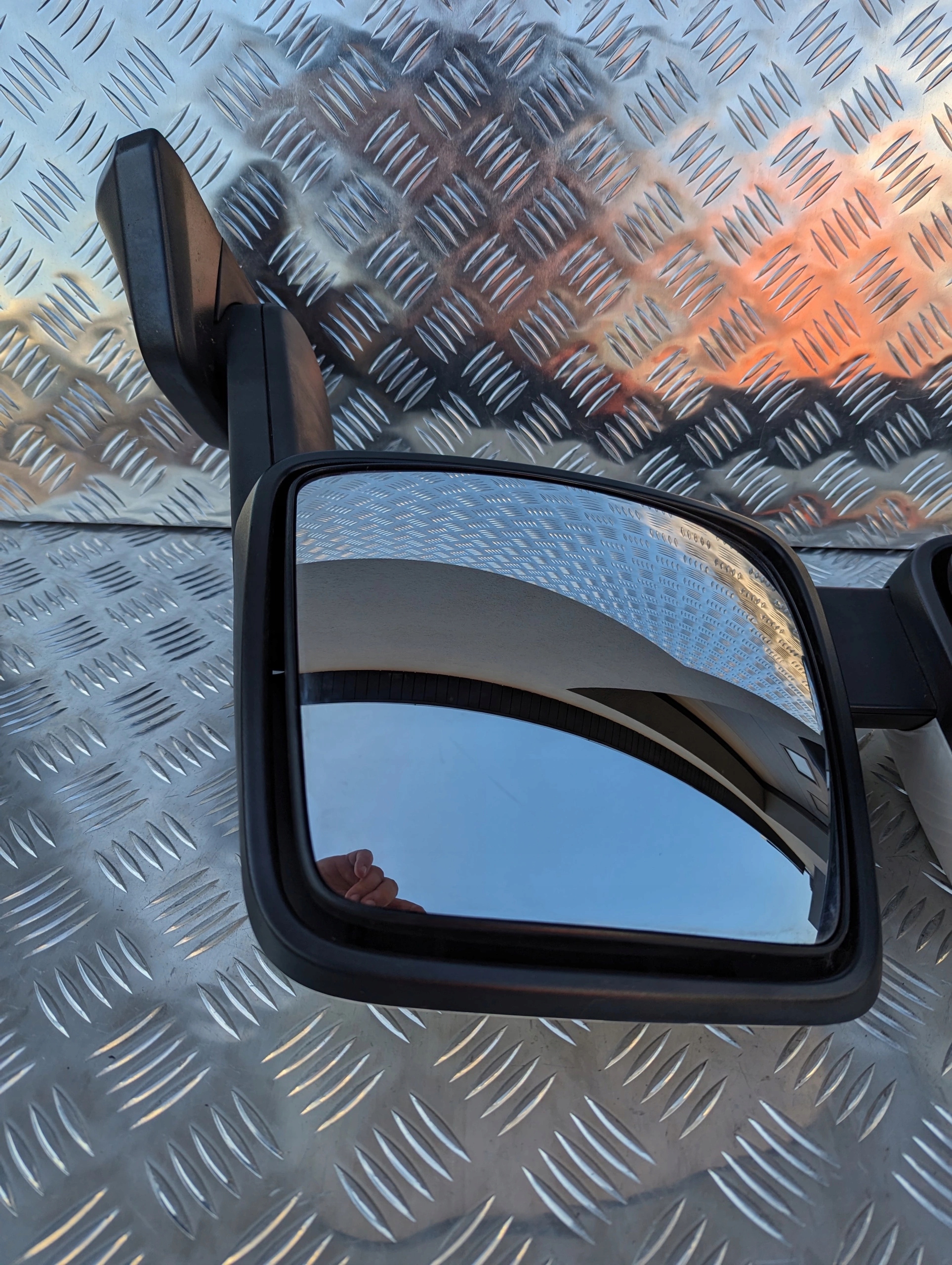 LUSTERKO LEWE SCANIA R S NTG - obrazek 3