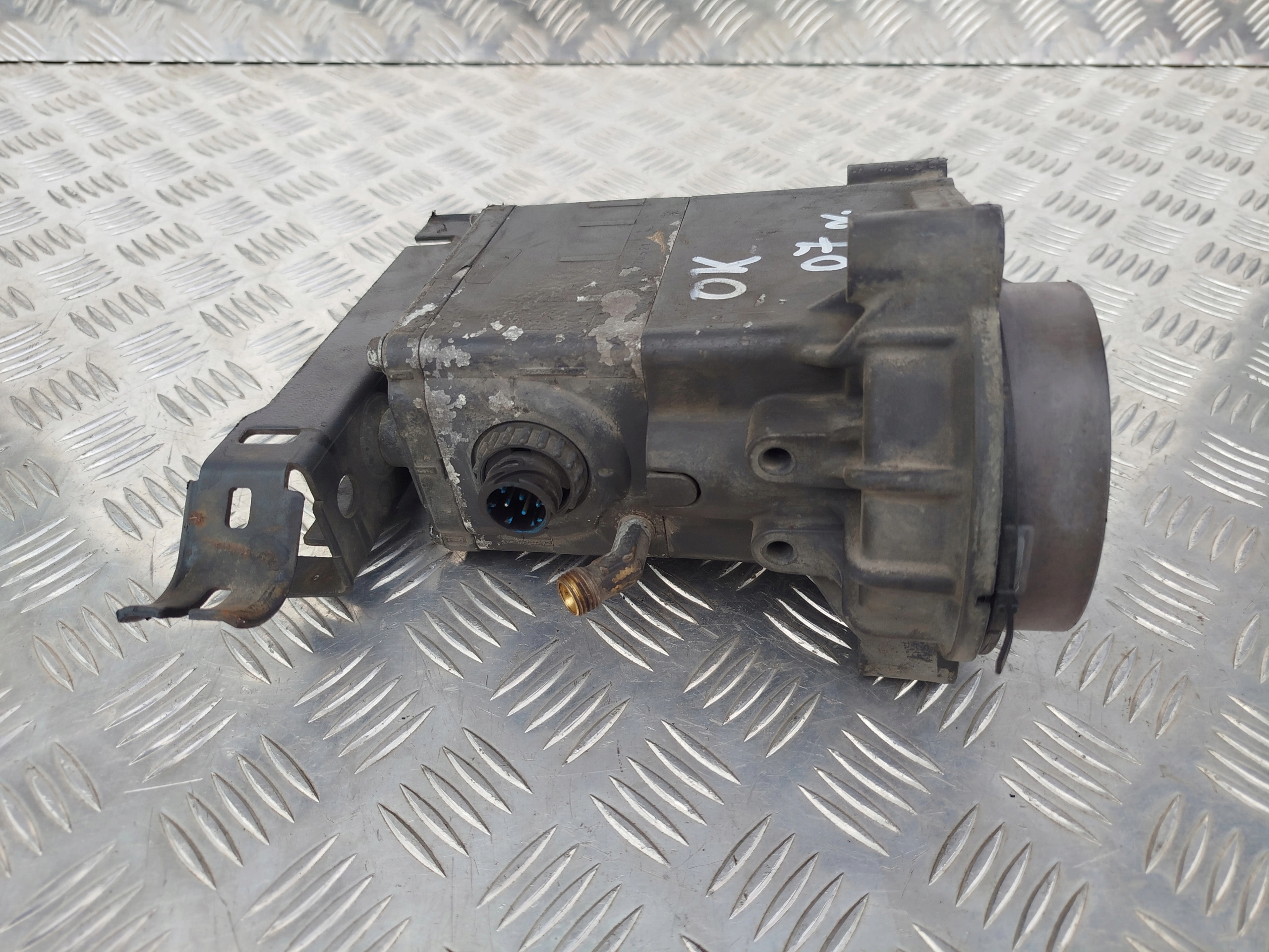 ZAWÓR CEWKI SKRZYNI BIEGÓW LORNETKA MANUAL SCANIA - obrazek 2