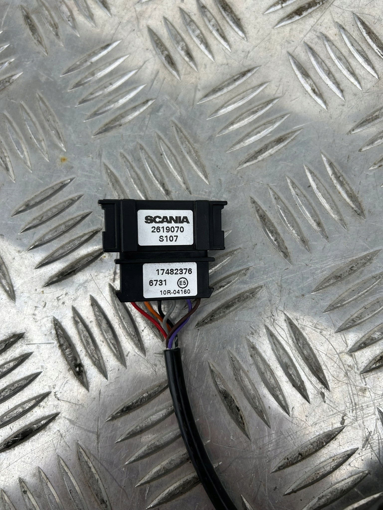 PILOT STEROWANIA PODUSZEK ZAWIESZENIA SCANIA NTG NOWY MODEL - obrazek 2