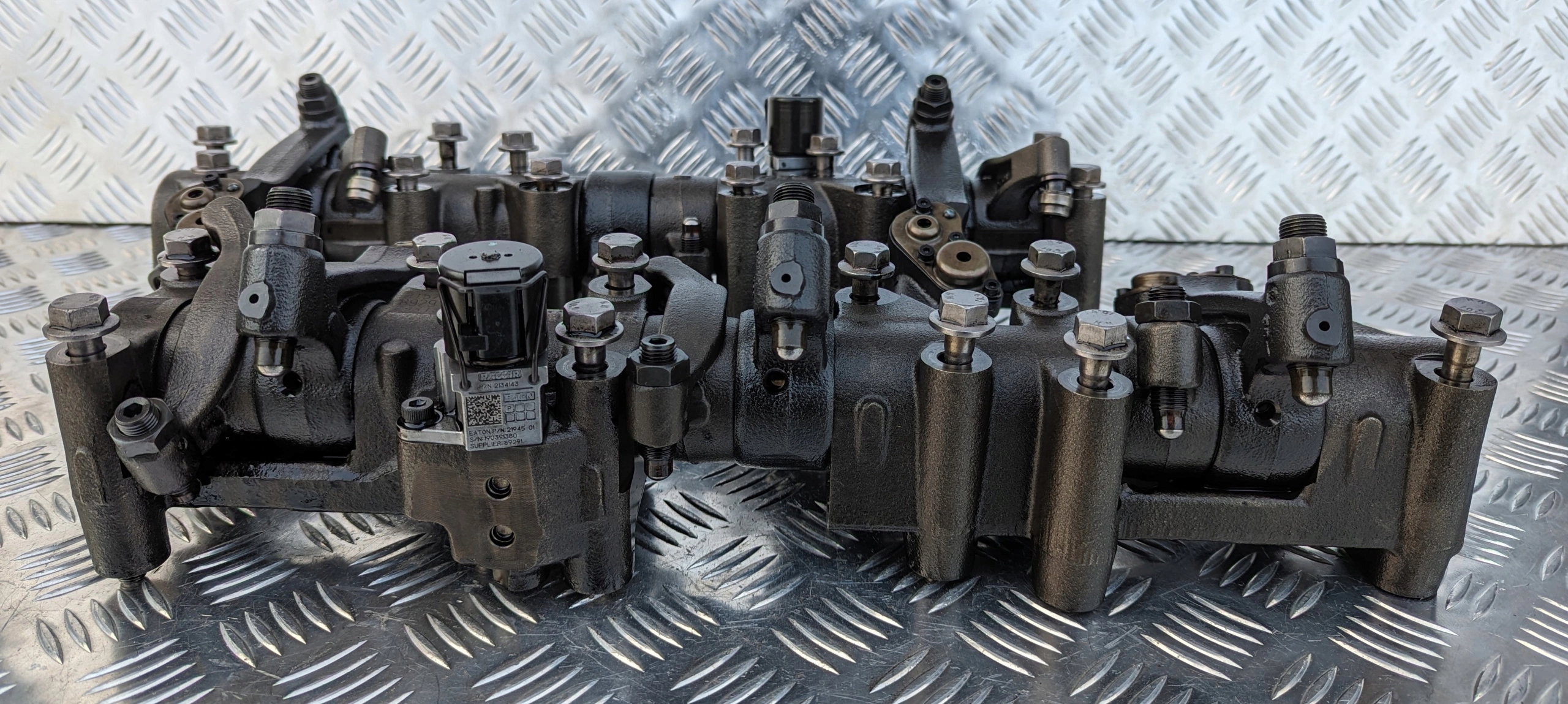 ZESPÓŁ POPYCHACZY ZAWOROWYCH ROLKI DAF XF 106 480 LIFT - obrazek 3