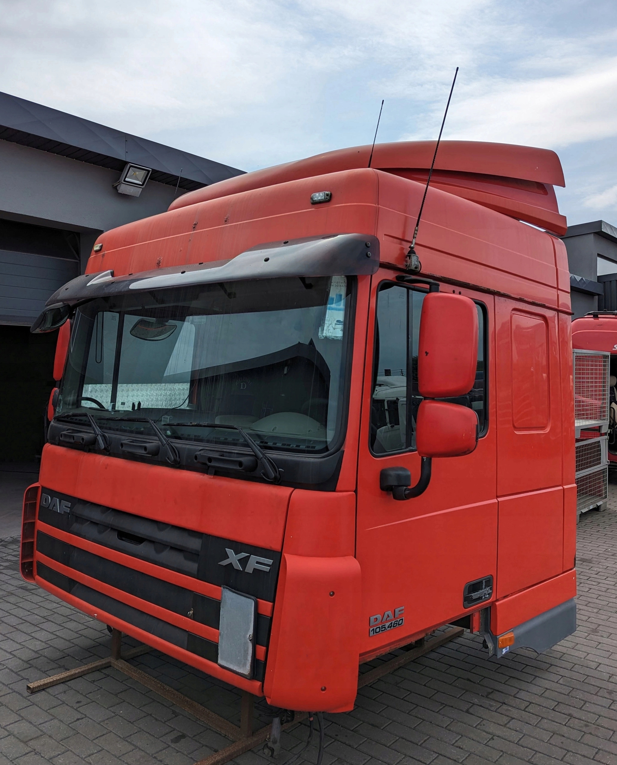 KABINA DAF XF 105 SPACE CAB - obrazek 2