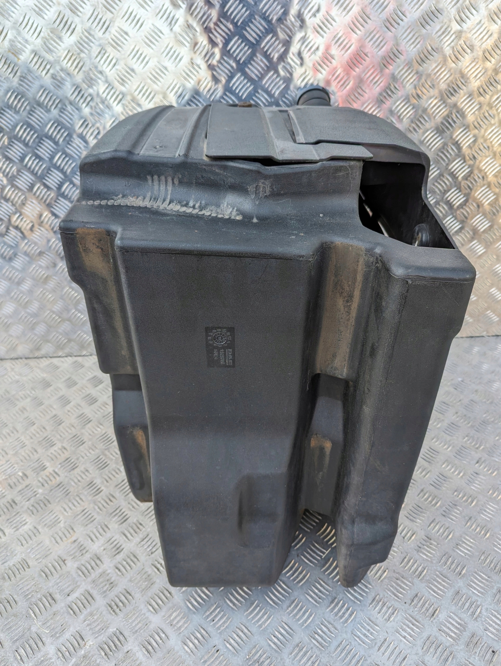 ZBIORNIK ADBLUE AD BLUE DAF XF 106 BDF - obrazek 4