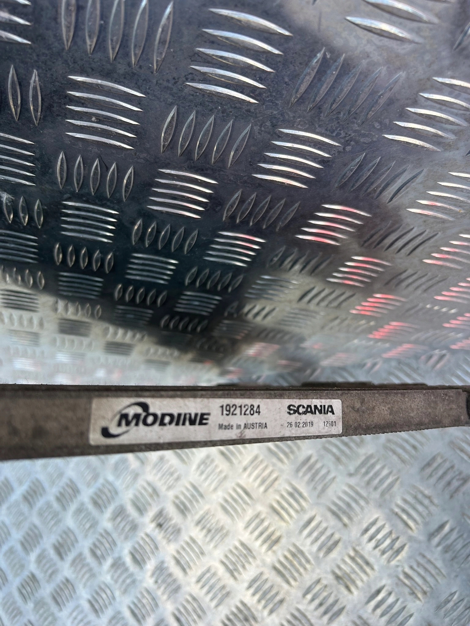 CHŁODNICA KLIMATYZACJI SCANIA R XPI - obrazek 3