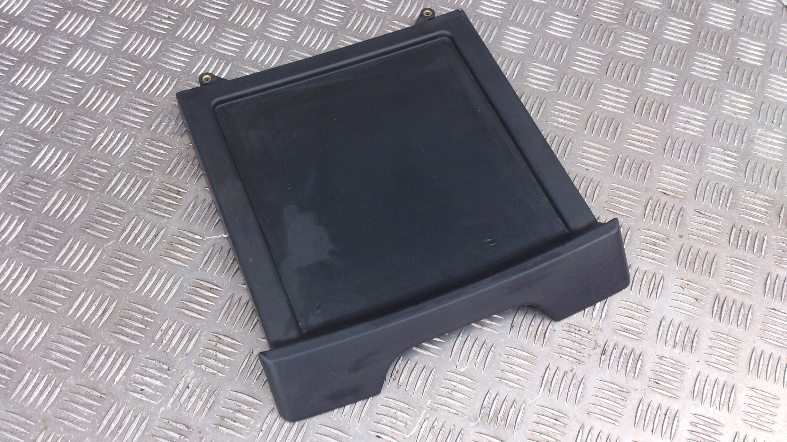 PÓŁKA STOLIK KOKPITU DAF XF 105 - obrazek 2