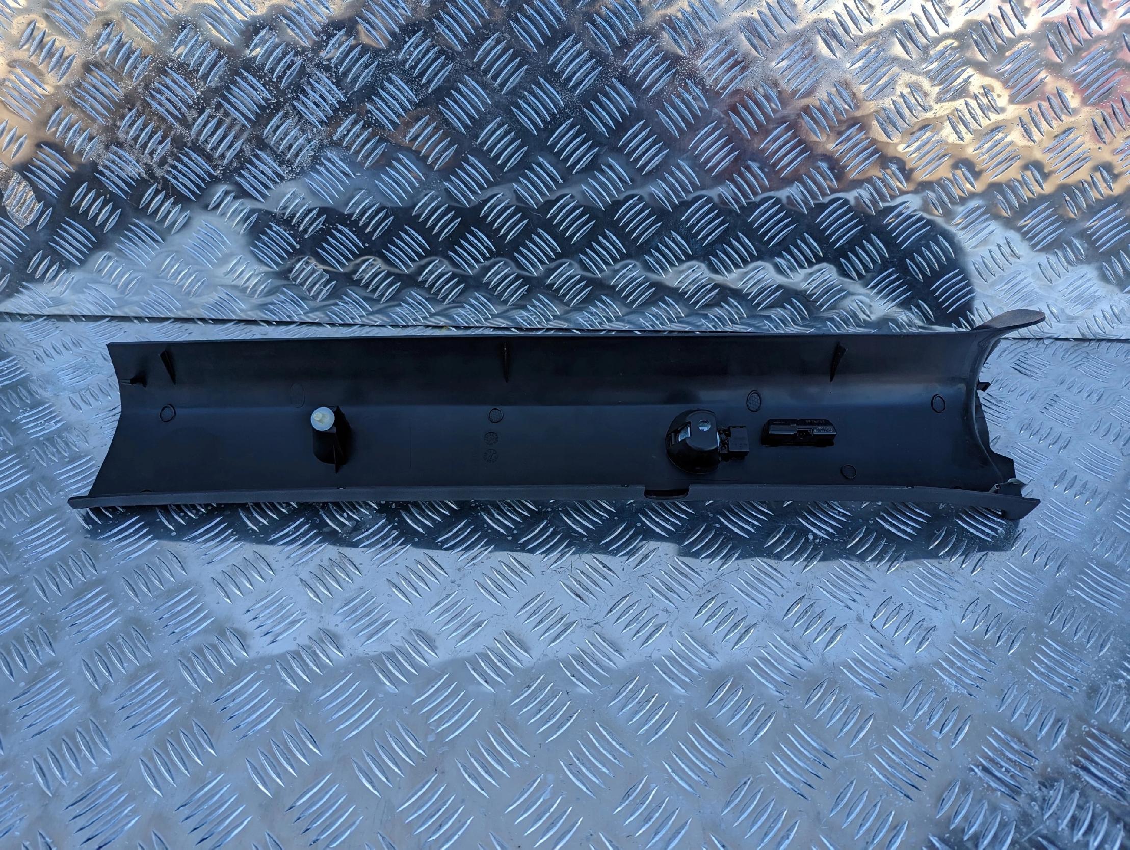 OSŁONA WEWNĘTRZNA SŁUPKA SCANIA NTG LEWA STRONA - obrazek 3