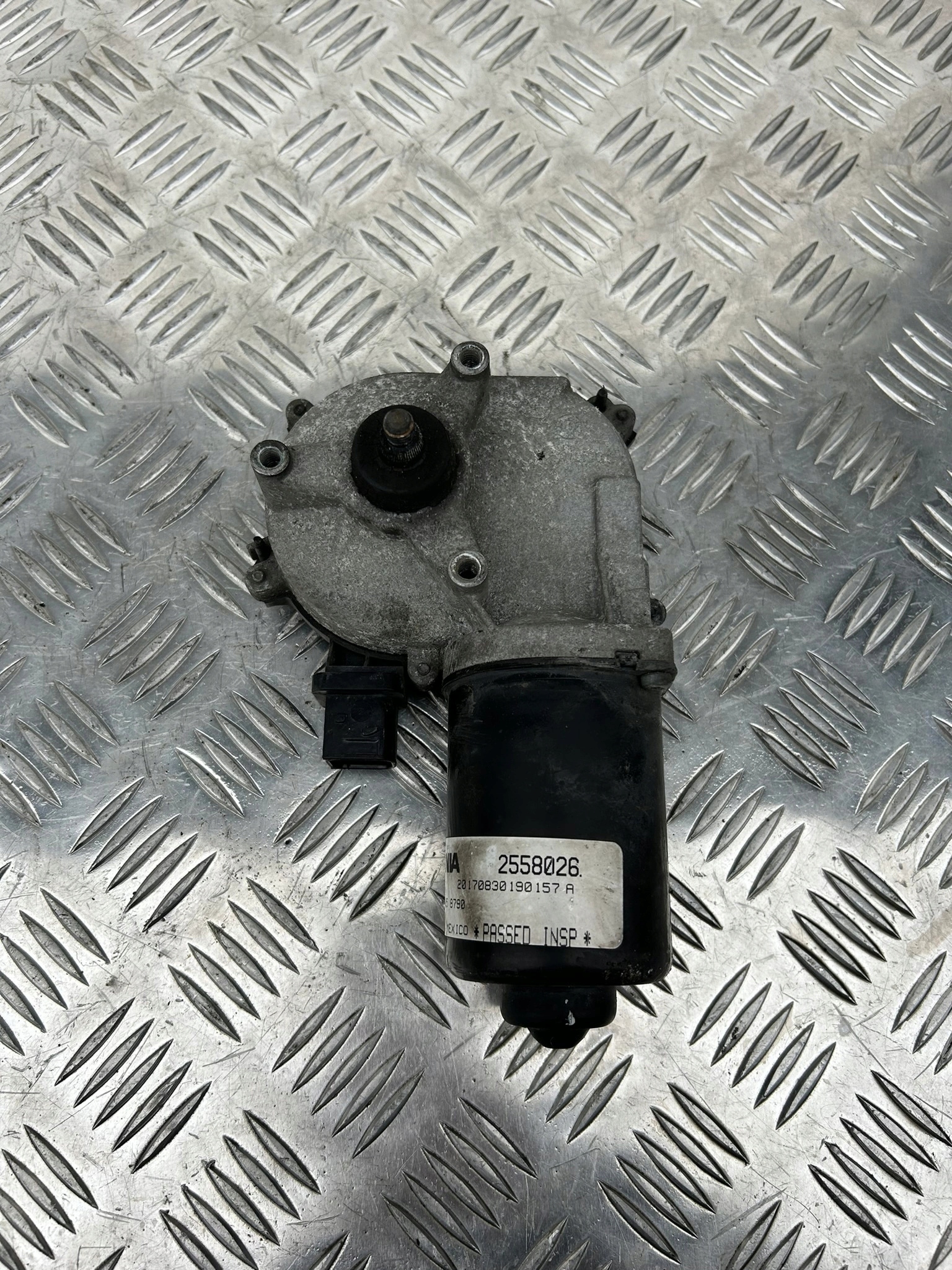 SILNICZEK SILNIK WYCIERACZEK SCANIA NEXT GEN NTG