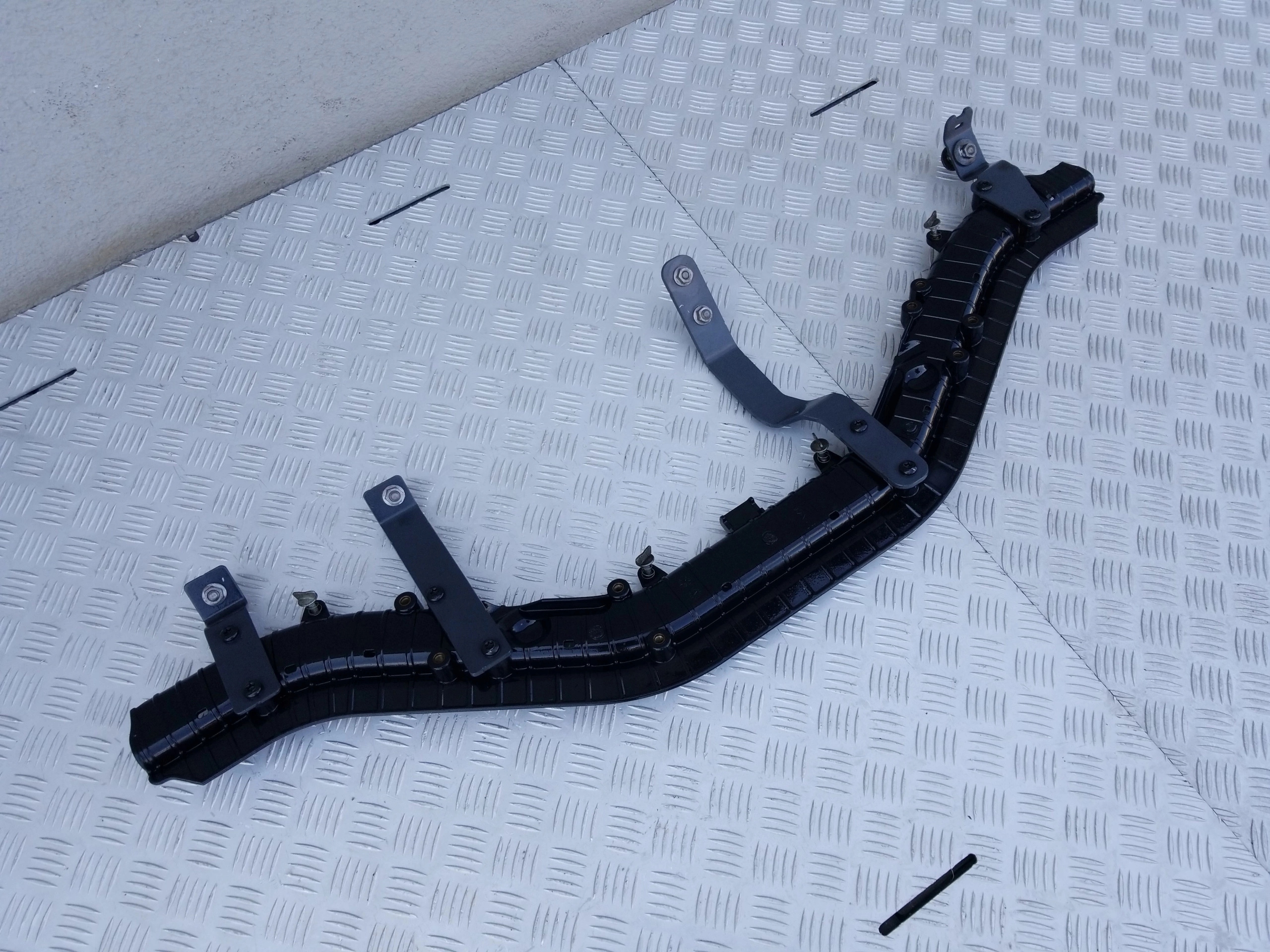 OSŁONA KORYTO INSTALACJI SILNIKA DAF CF XF 450 106 - obrazek 5