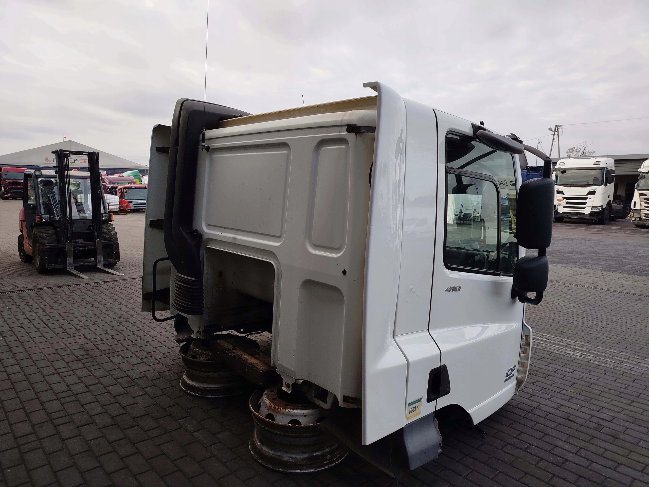 KABINA DAF CF 106 - obrazek 4