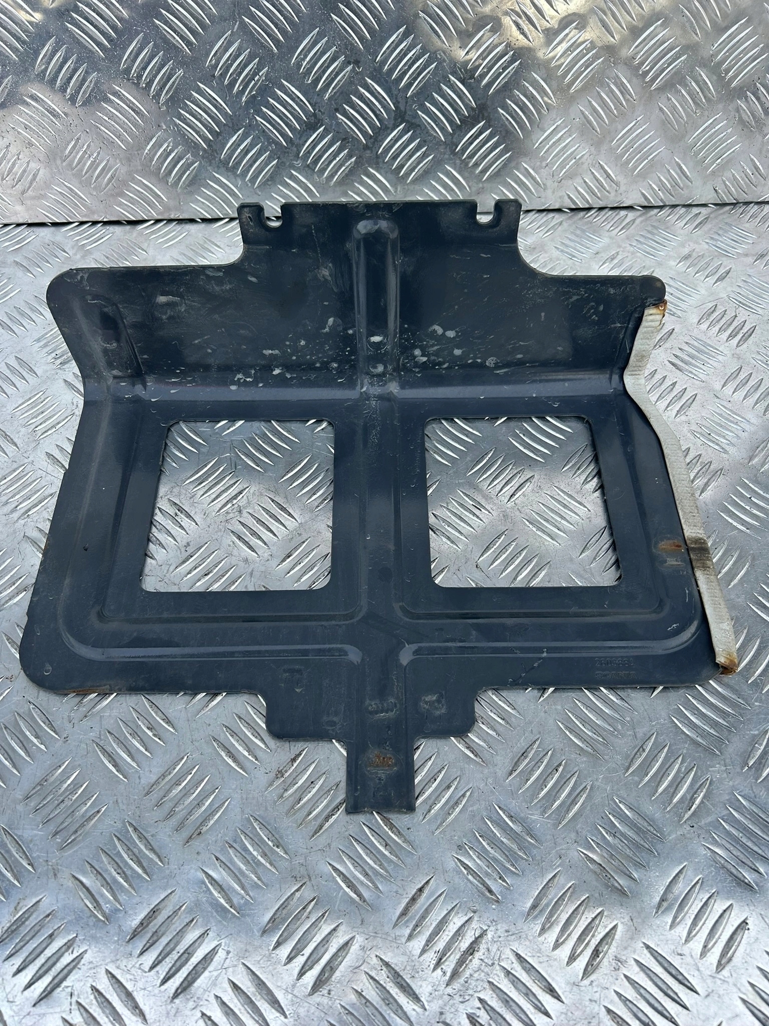 BLACHA WSPORNIK SCANIA NTG NOWY MODEL - obrazek 2