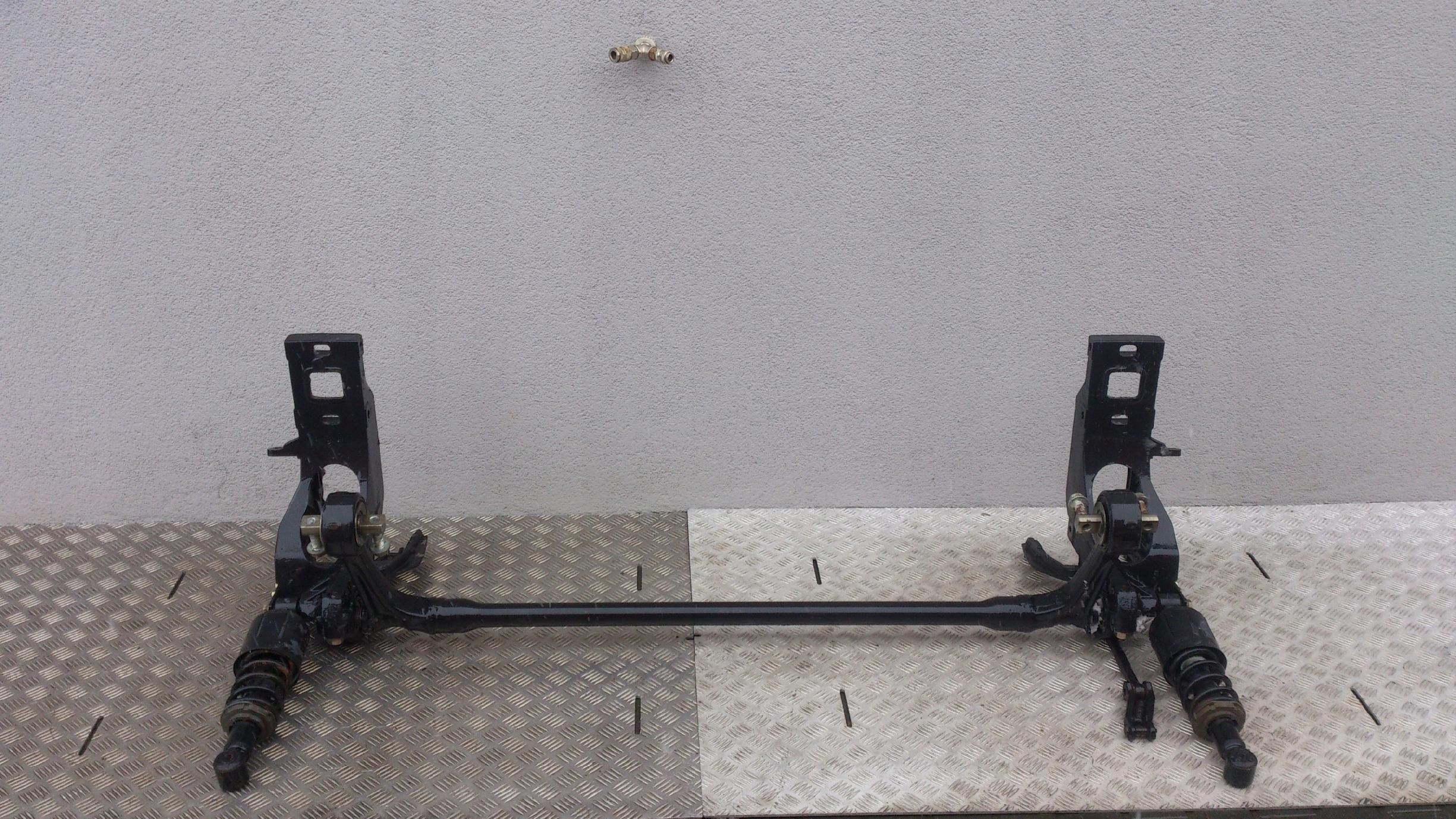 DRĄŻEK WYWROTU KABINY SPRĘŻYNY DAF XF 106