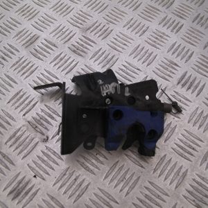 ZAMEK ATRAPY MASKI PRZEDNIEJ NOWY TYP SCANIA HPI