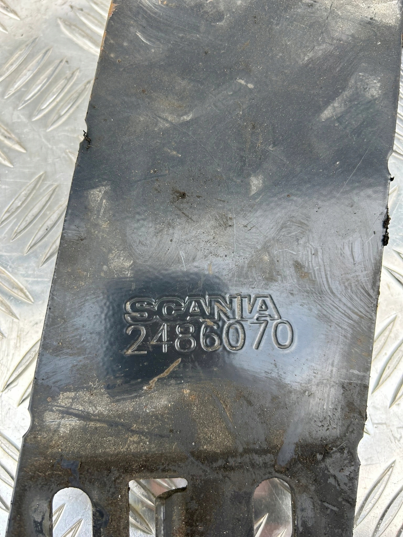 WSPORNIK NAROŻNIKA ZDERZAKA SCANIA NTG NOWY MODEL - obrazek 4