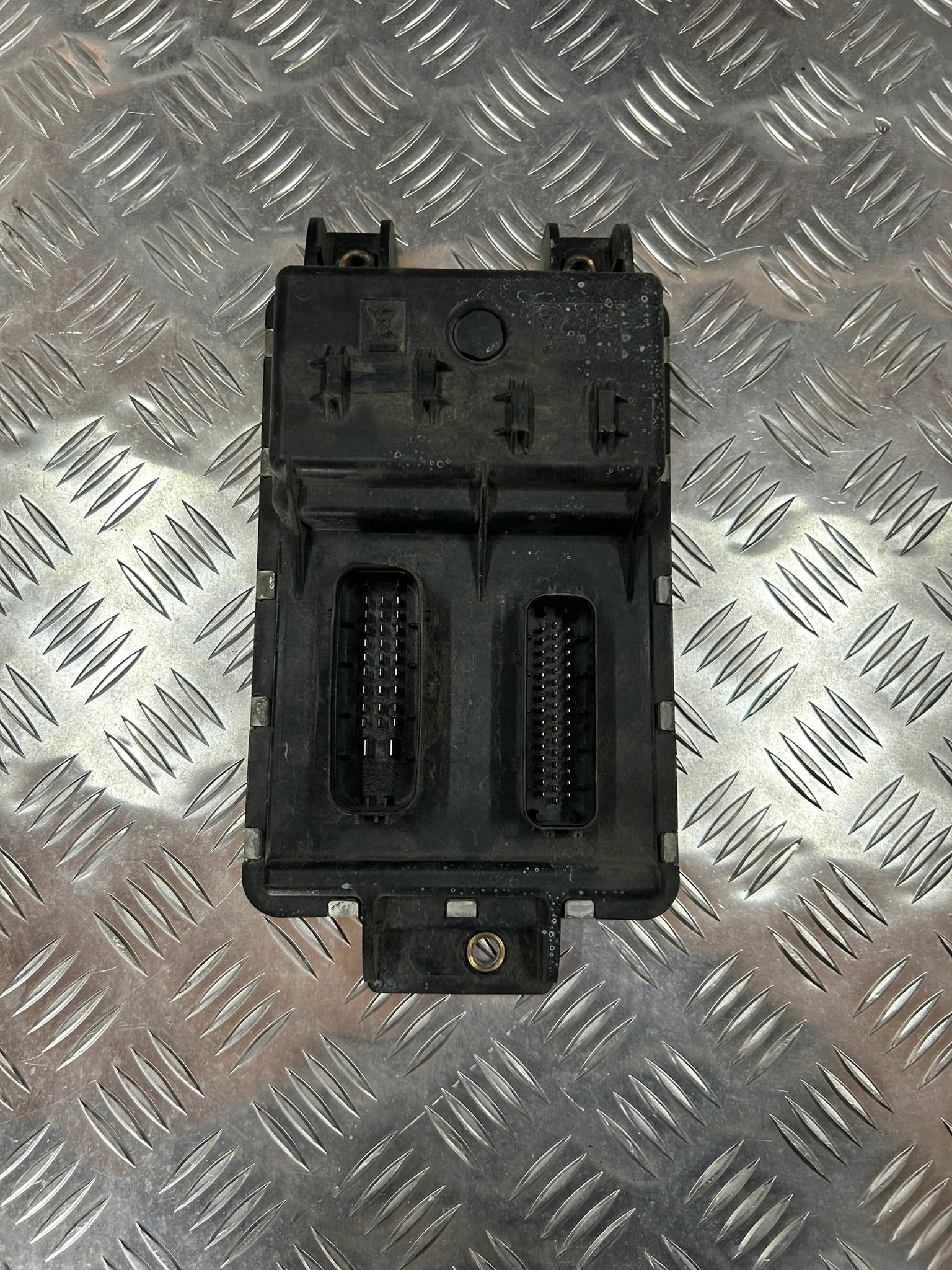 STEROWNIK MODUŁ ADBLUE EEC3 SCANIA R - obrazek 3