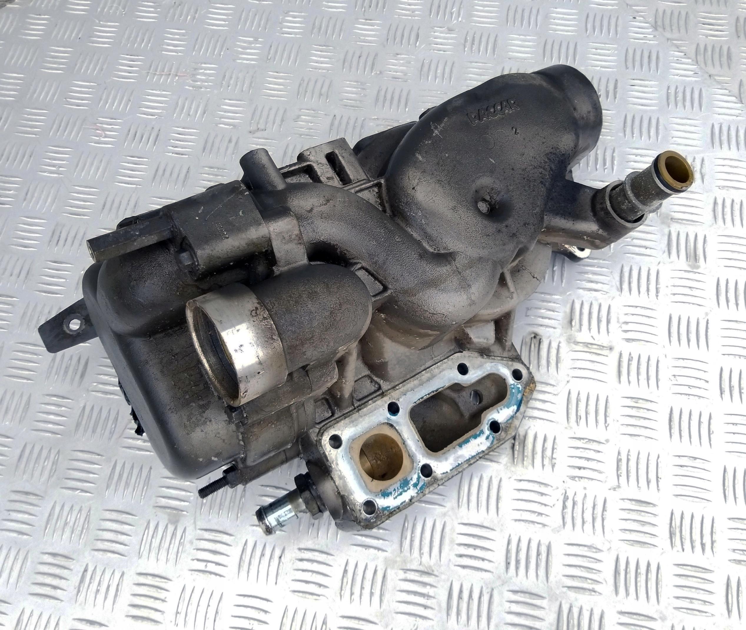 OBUDOWA POMPY WODY DAF XF 106 - obrazek 3