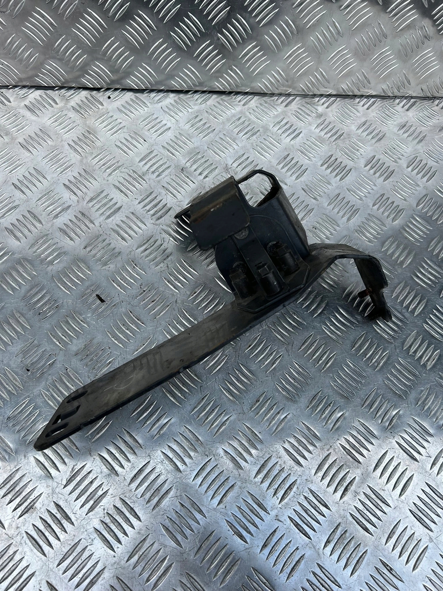 MOCOWANIE WSPORNIK SCANIA NTG NOWY MODEL - obrazek 2