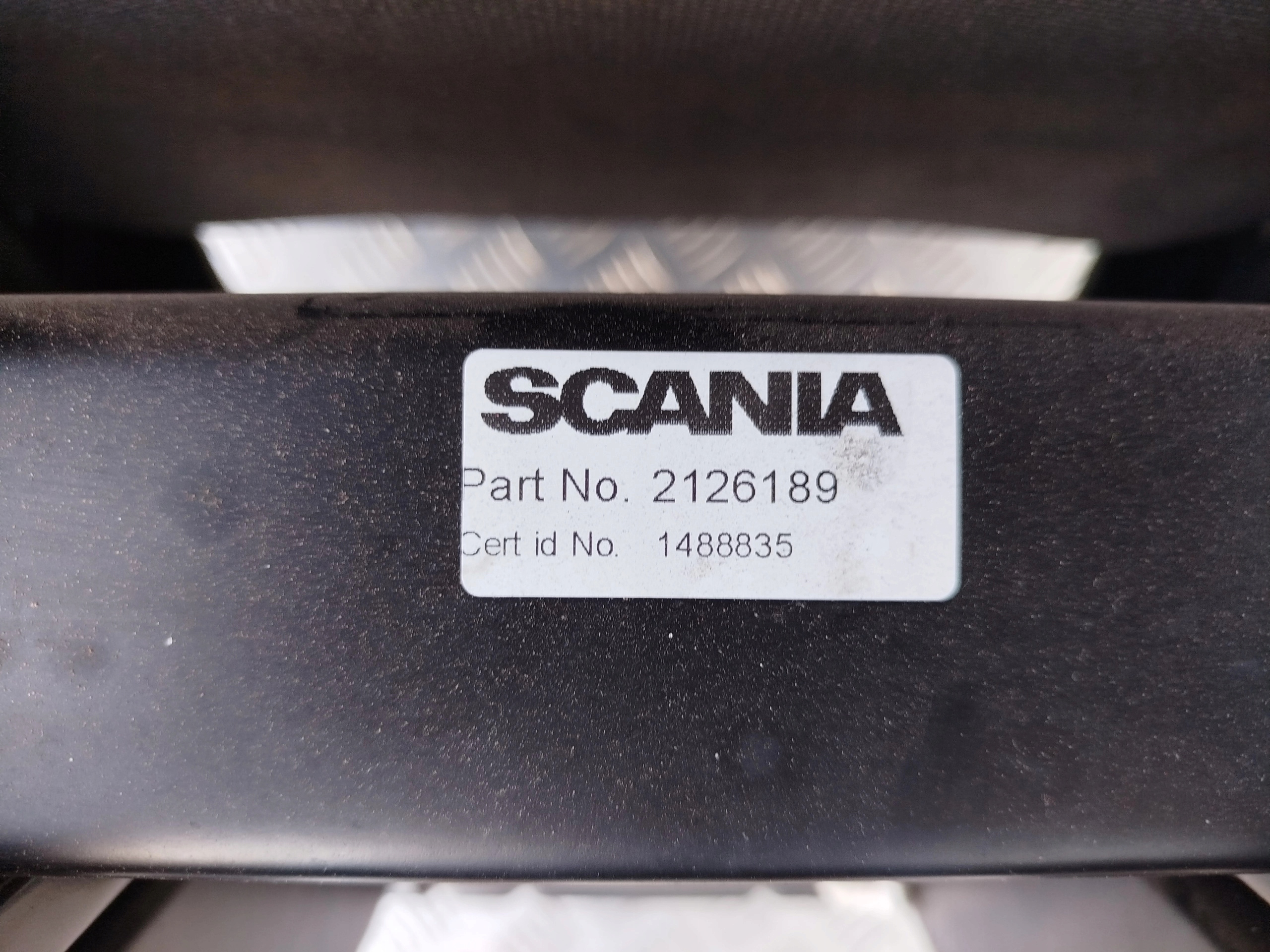 FOTEL PASAŻERA SZTYWNY SCANIA NTG - obrazek 6