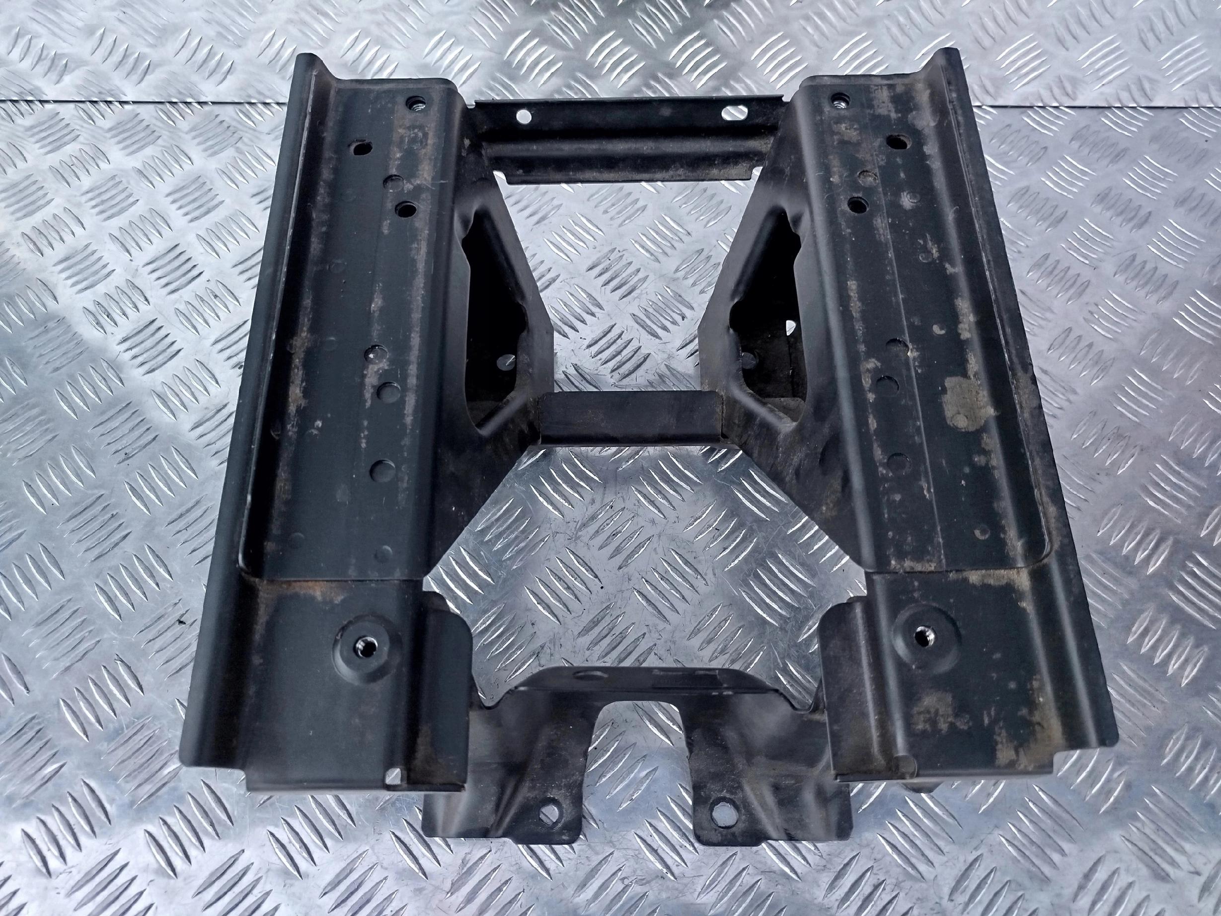 PODSTAWA FOTELA PRAWA SCANIA STREAMLINE - obrazek 4