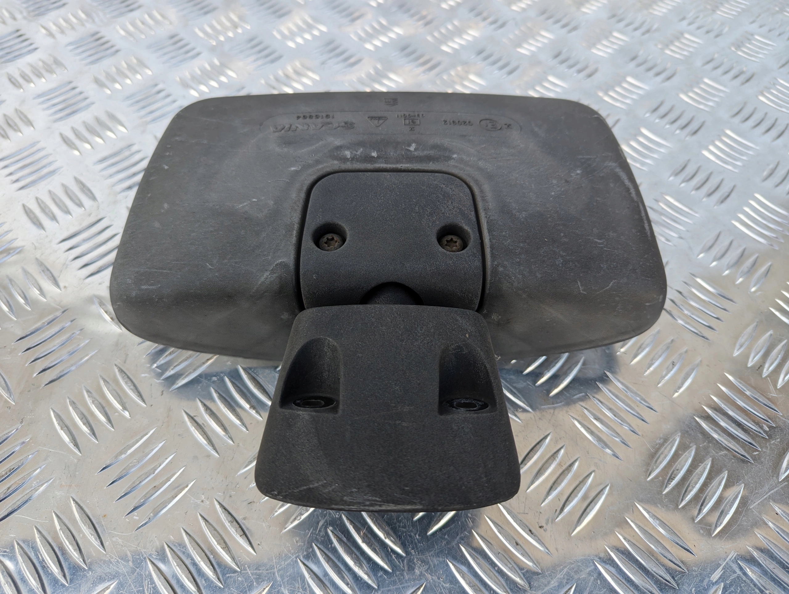 LUSTERKO KRAWĘŻNIKOWE SCANIA R - obrazek 2