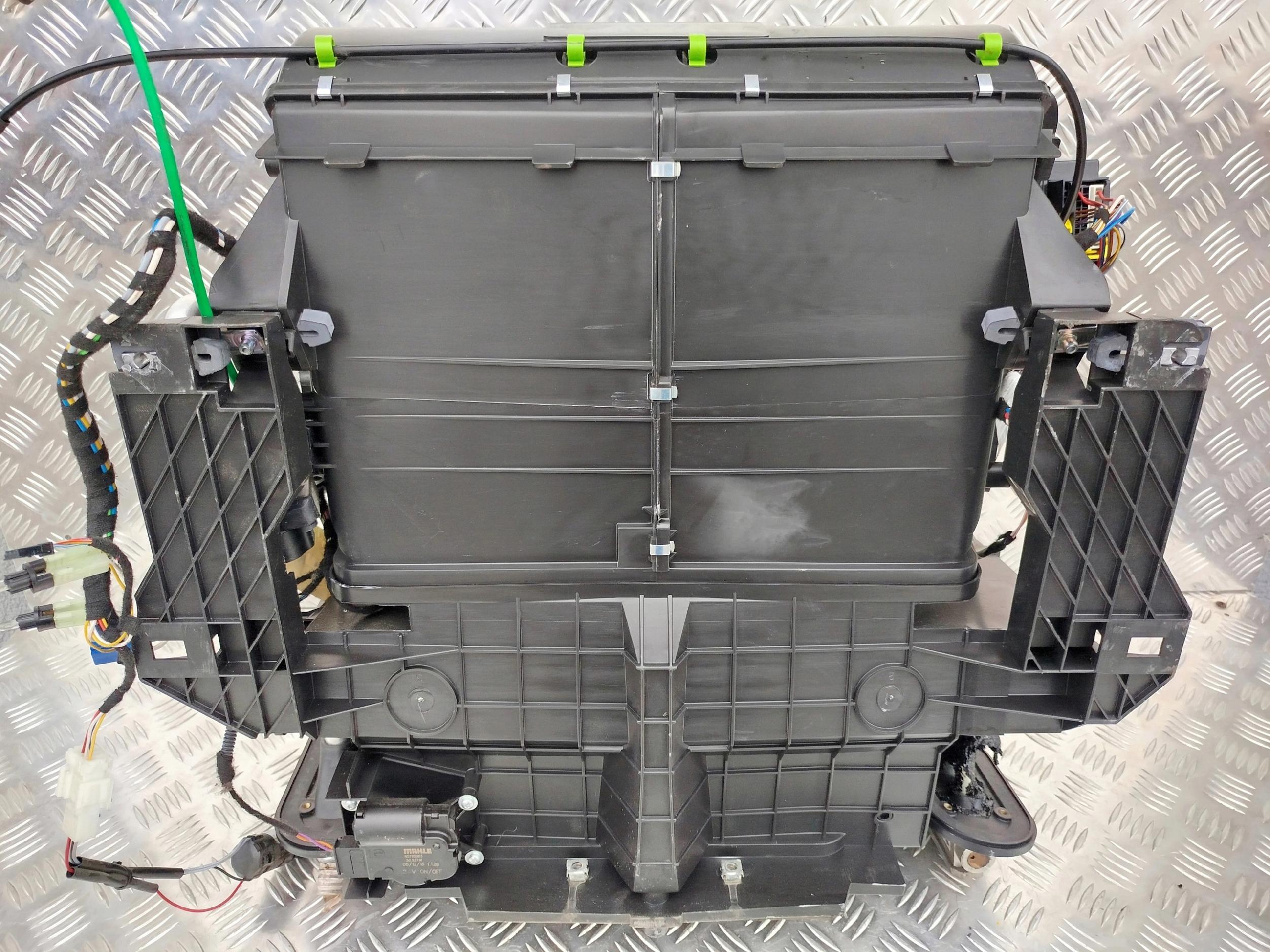 NAGRZEWNICA KOMPLETNA DAF XF 106 - obrazek 2