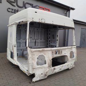 SZKIELET KABINY XF 106 SPACE CAB USZKODZONA