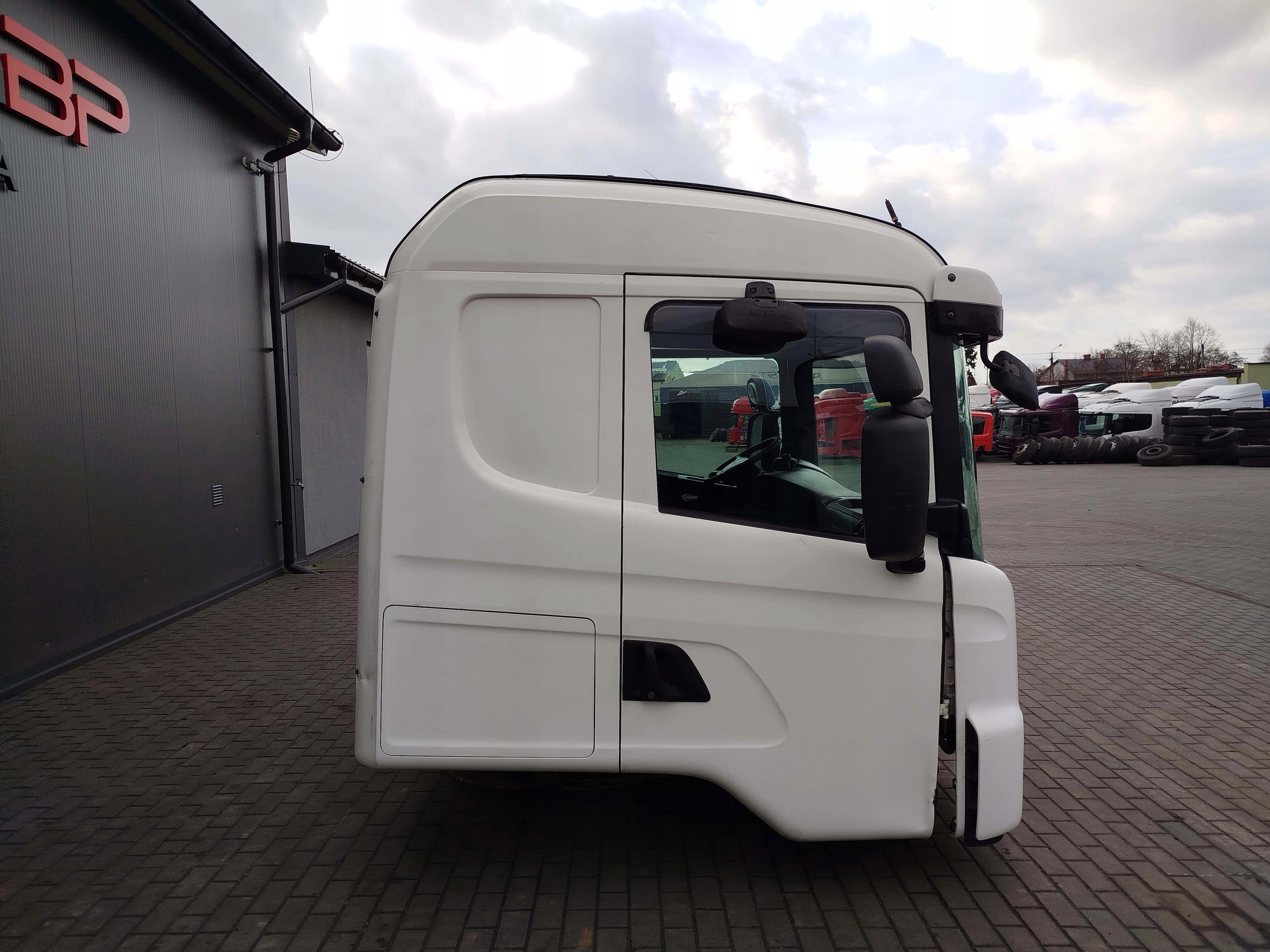 KABINA SCANIA G XPI 2011R - obrazek 3