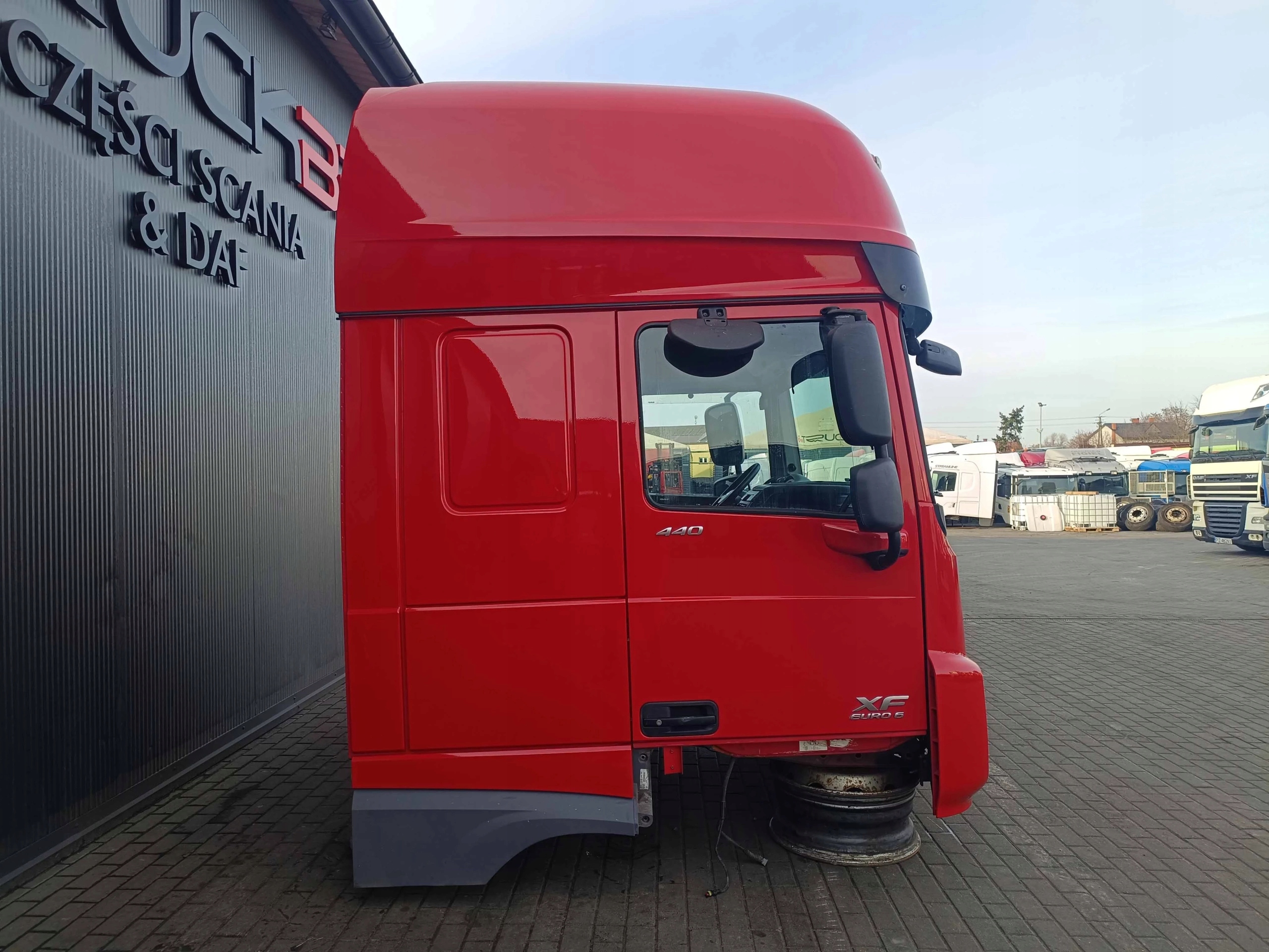 KABINA DAF XF 106 480 LIFT SSC - obrazek 16