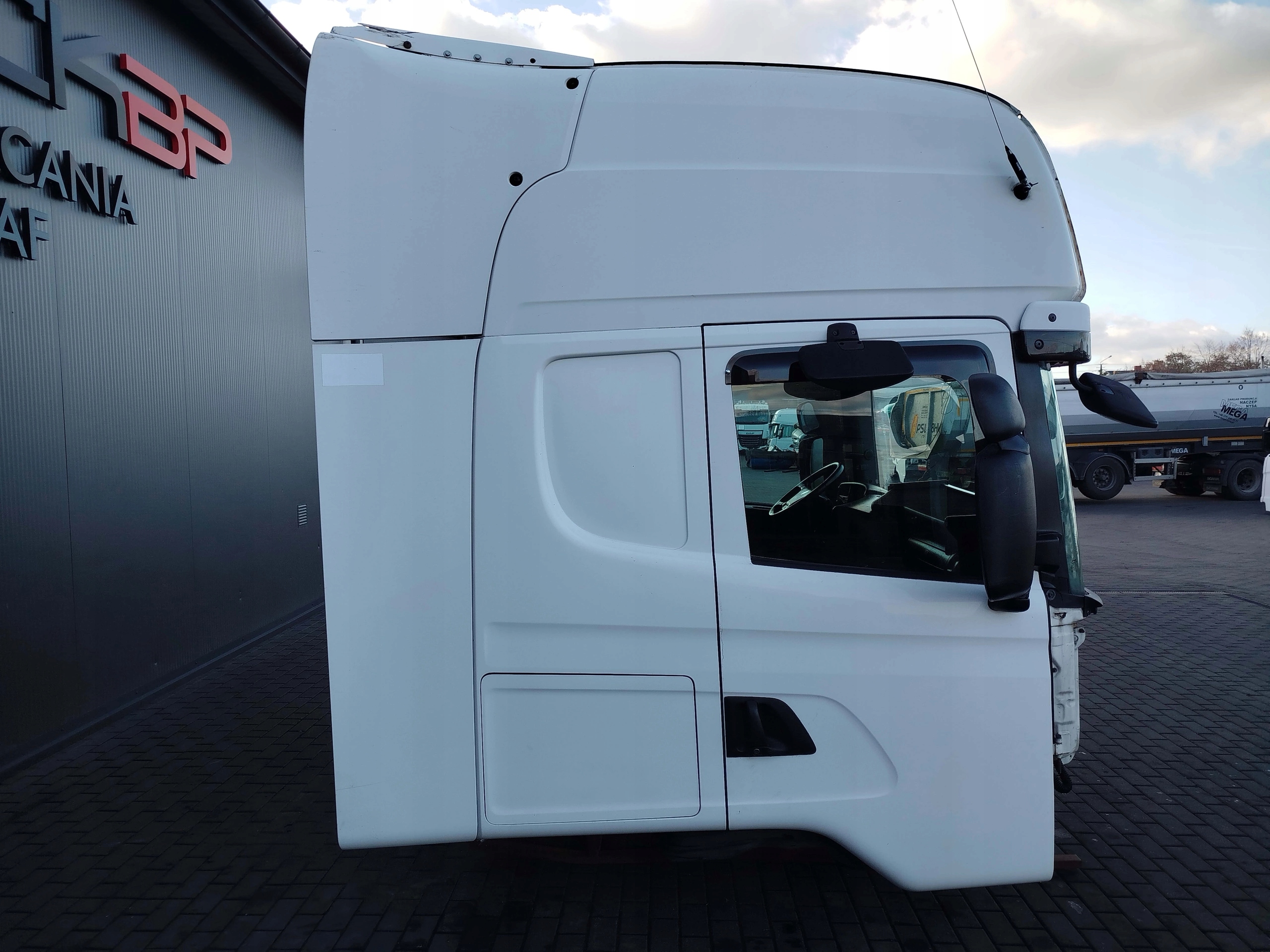 KABINA SCANIA R HPI TOPLINE 2010 ROK - obrazek 3
