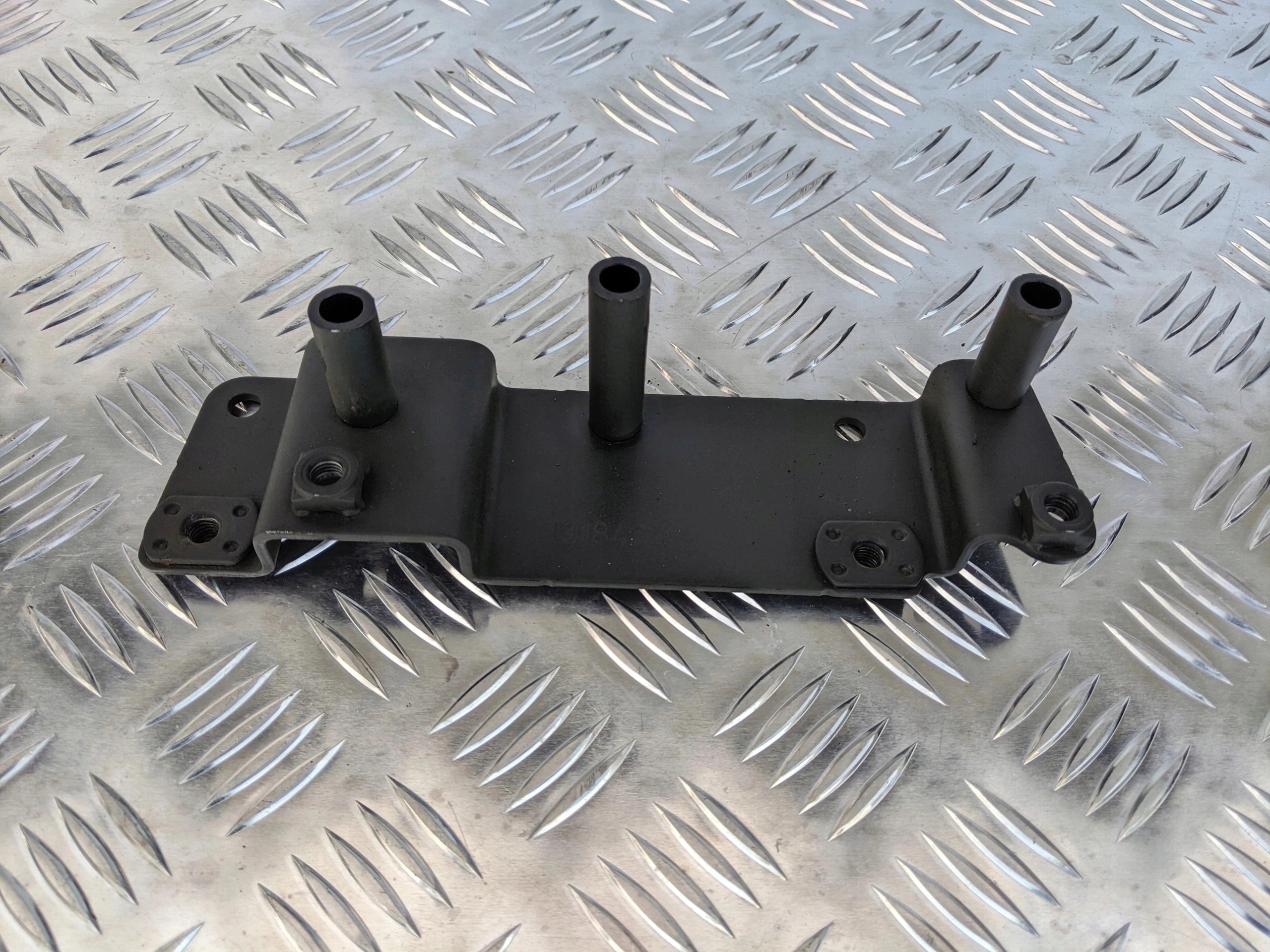 BLACHA WSPORNIK MOCOWANIE UKŁADU PALIWOWEGO DAF XF