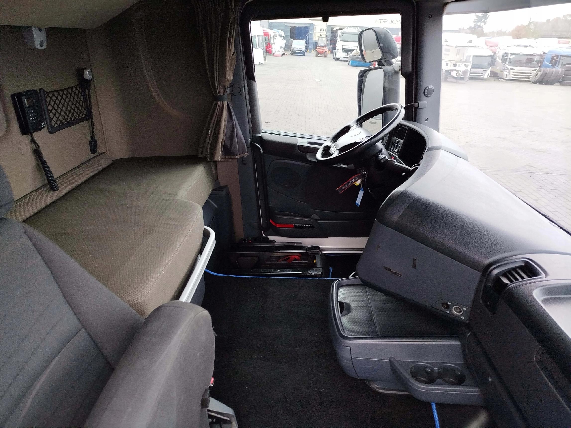 KABINA SCANIA R STREAMLINE - obrazek 9