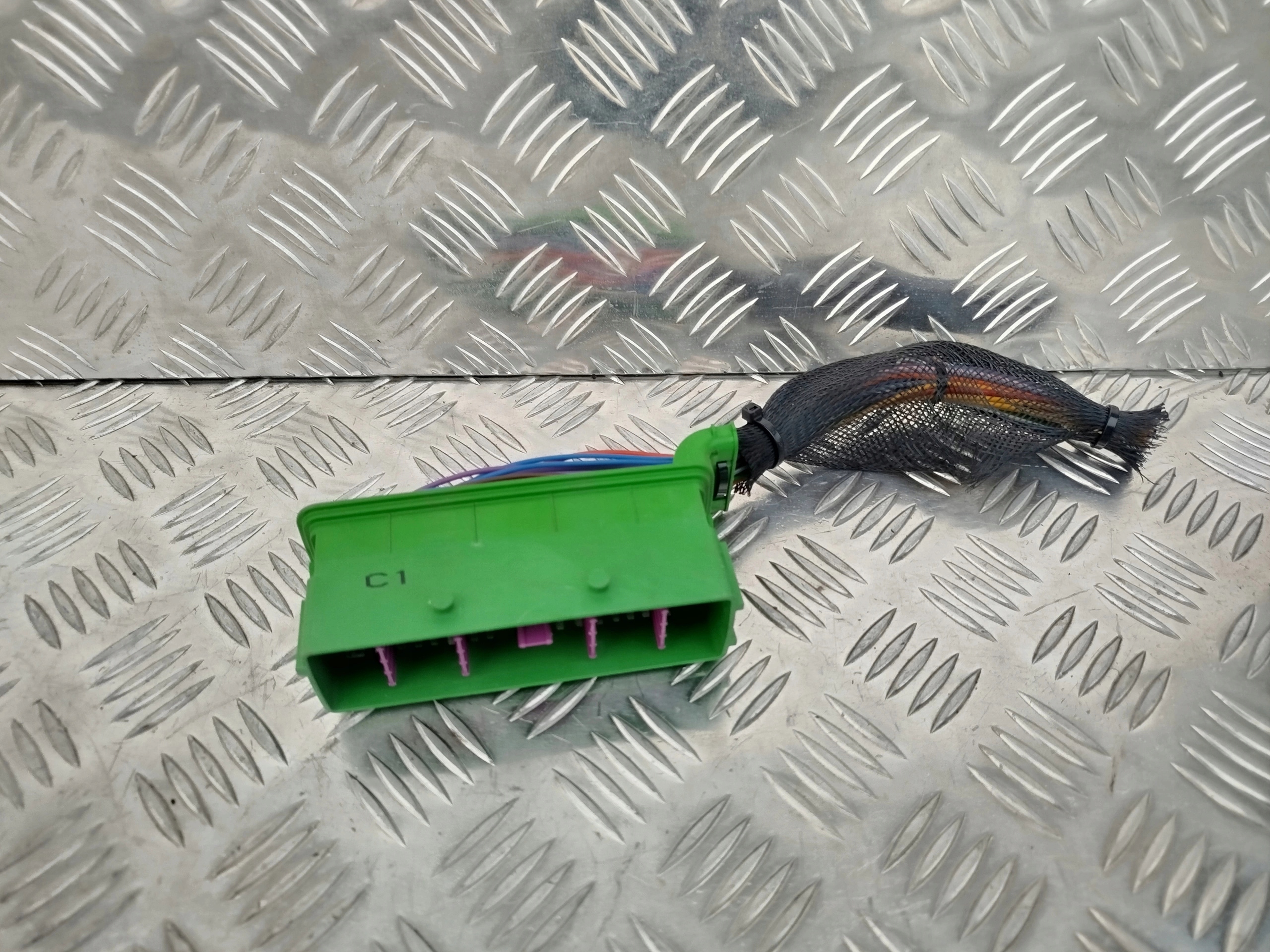 WTYCZKA WIĄZKI INSTALACJI KABINY SCANIA NTG