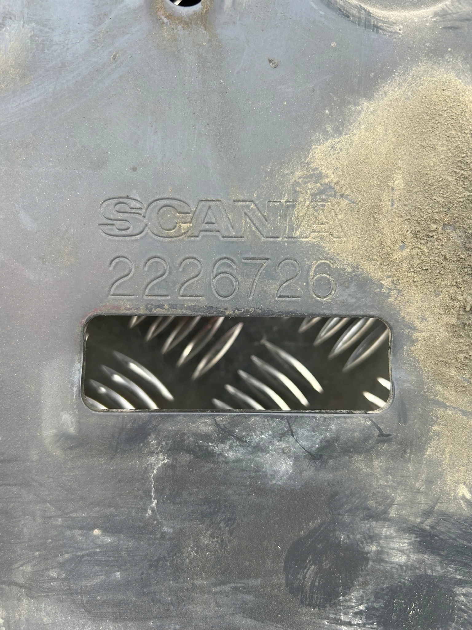 BLACHA WSPORNIK SCANIA NTG NOWY MODEL - obrazek 2