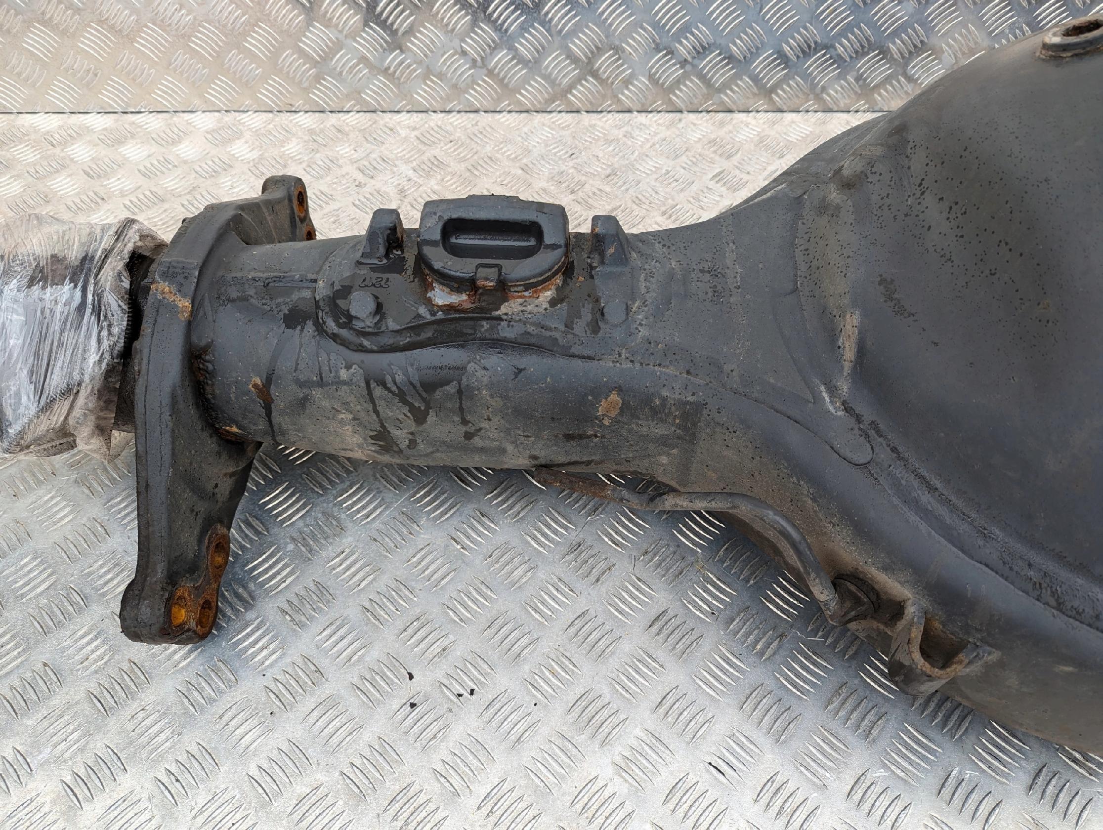 OBUDOWA POCHWA MOSTU SCANIA R - obrazek 3