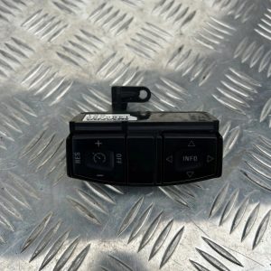 PRZYCISK PRZEŁĄCZNIK MENU KIEROWNICY SCANIA R