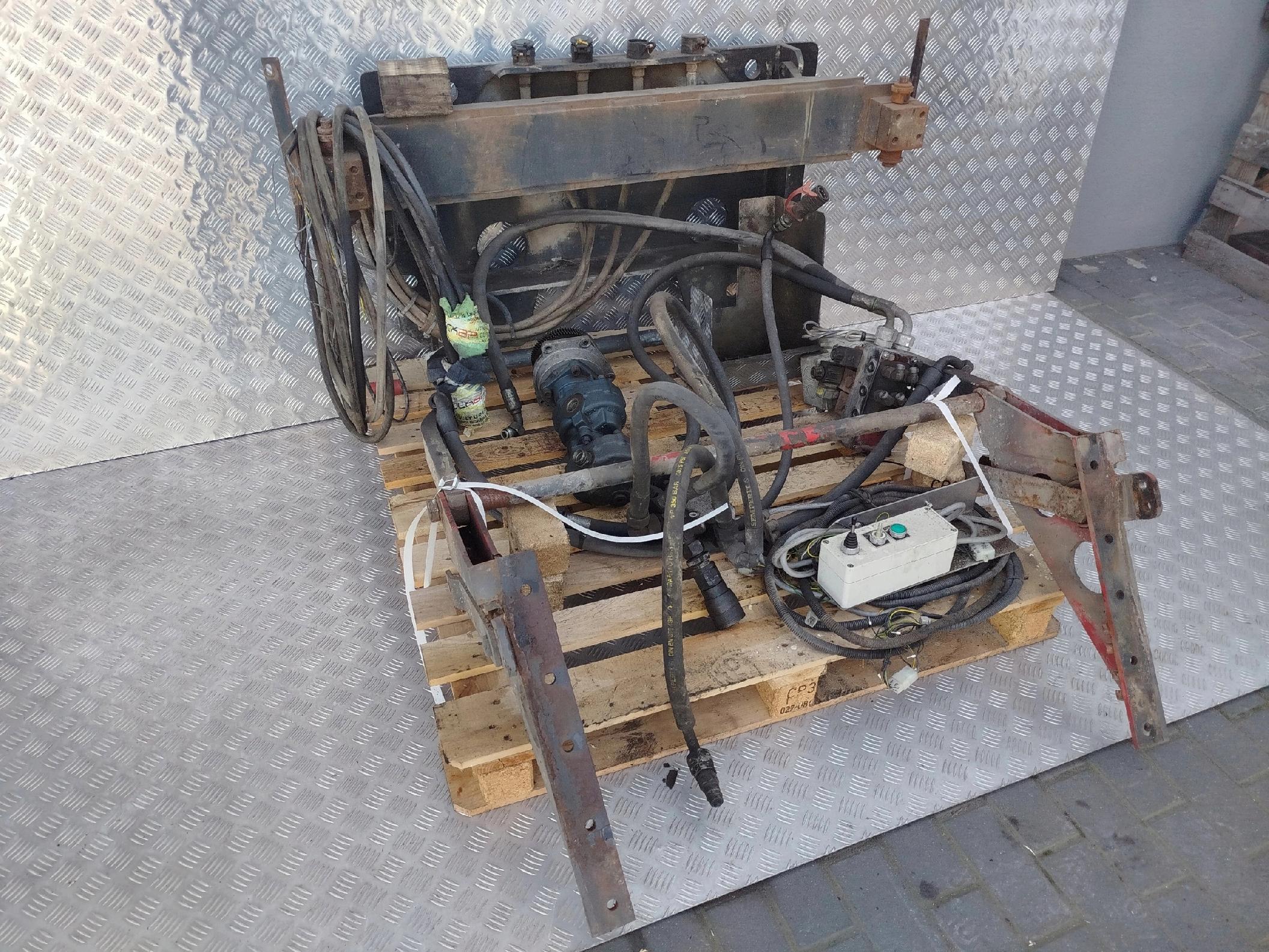 PŁUG ADAPTER PŁUGA ŚNIEŻNEGO SCANIA - obrazek 2