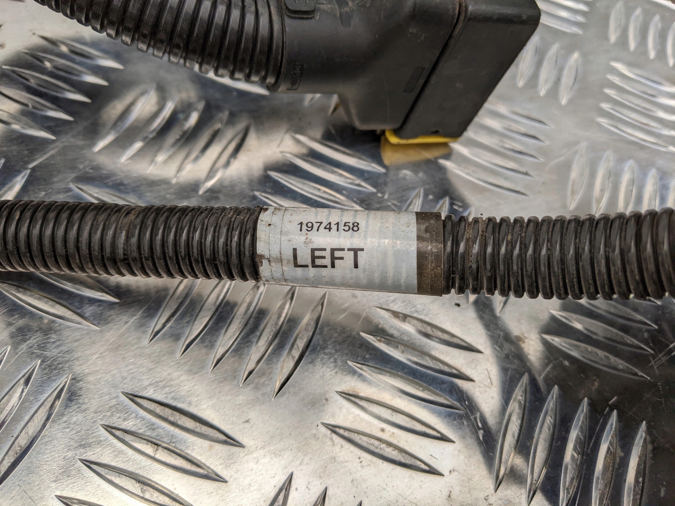 WIĄZKA ŚWIATEŁ Z GNIAZDAMI DAF BDF EURO 6 - obrazek 5