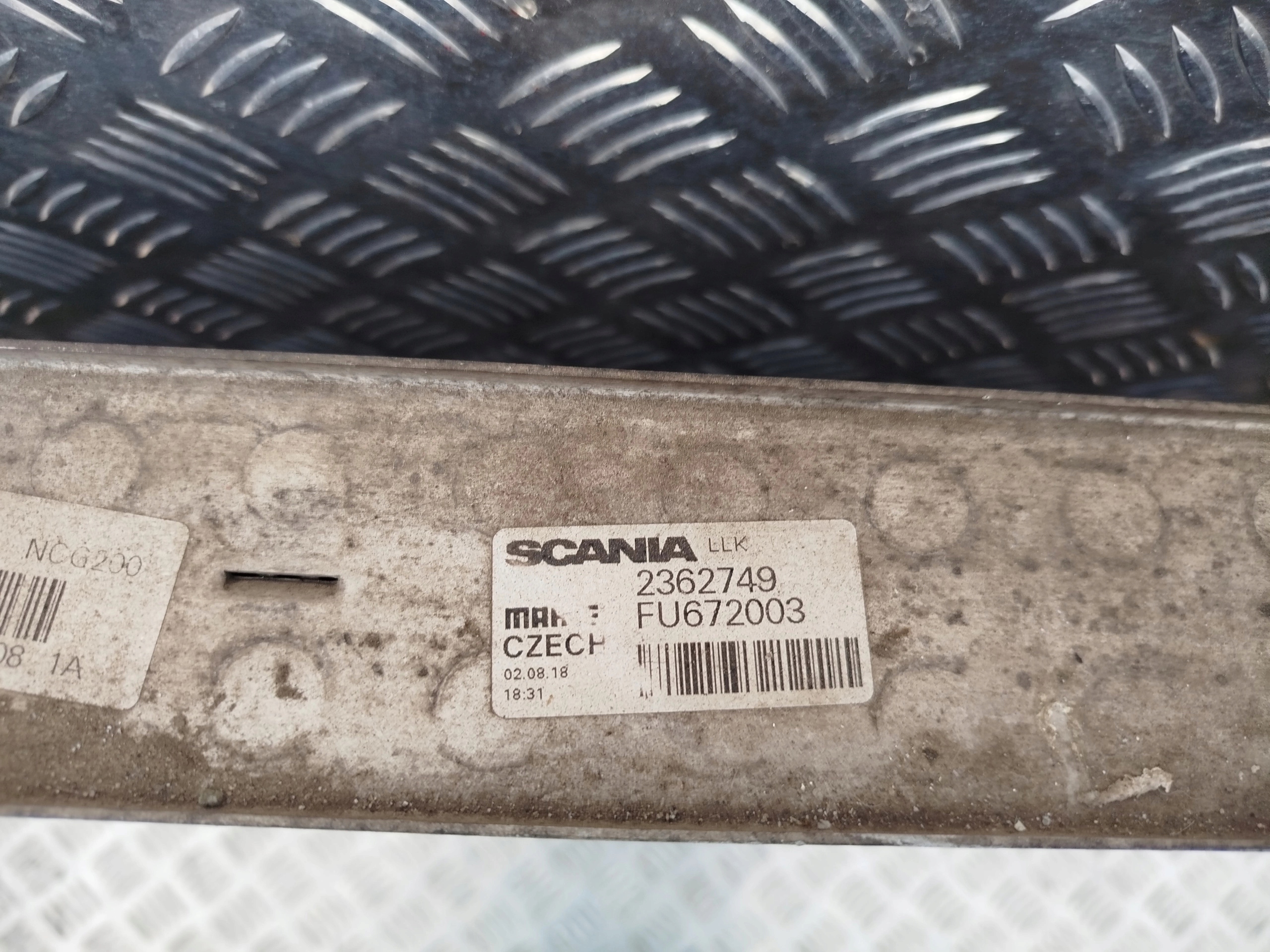 CHŁODNICA POWIETRZA INTERCOOLER SCANIA CP NTG - obrazek 3