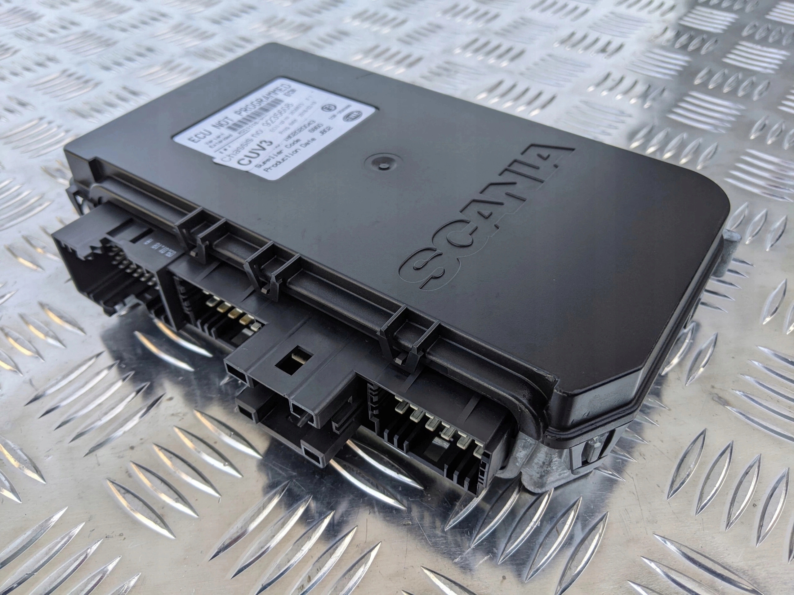 STEROWNIK ŚWIATEŁ VIS CUV3 SCANIA R S OD 2017 - obrazek 2