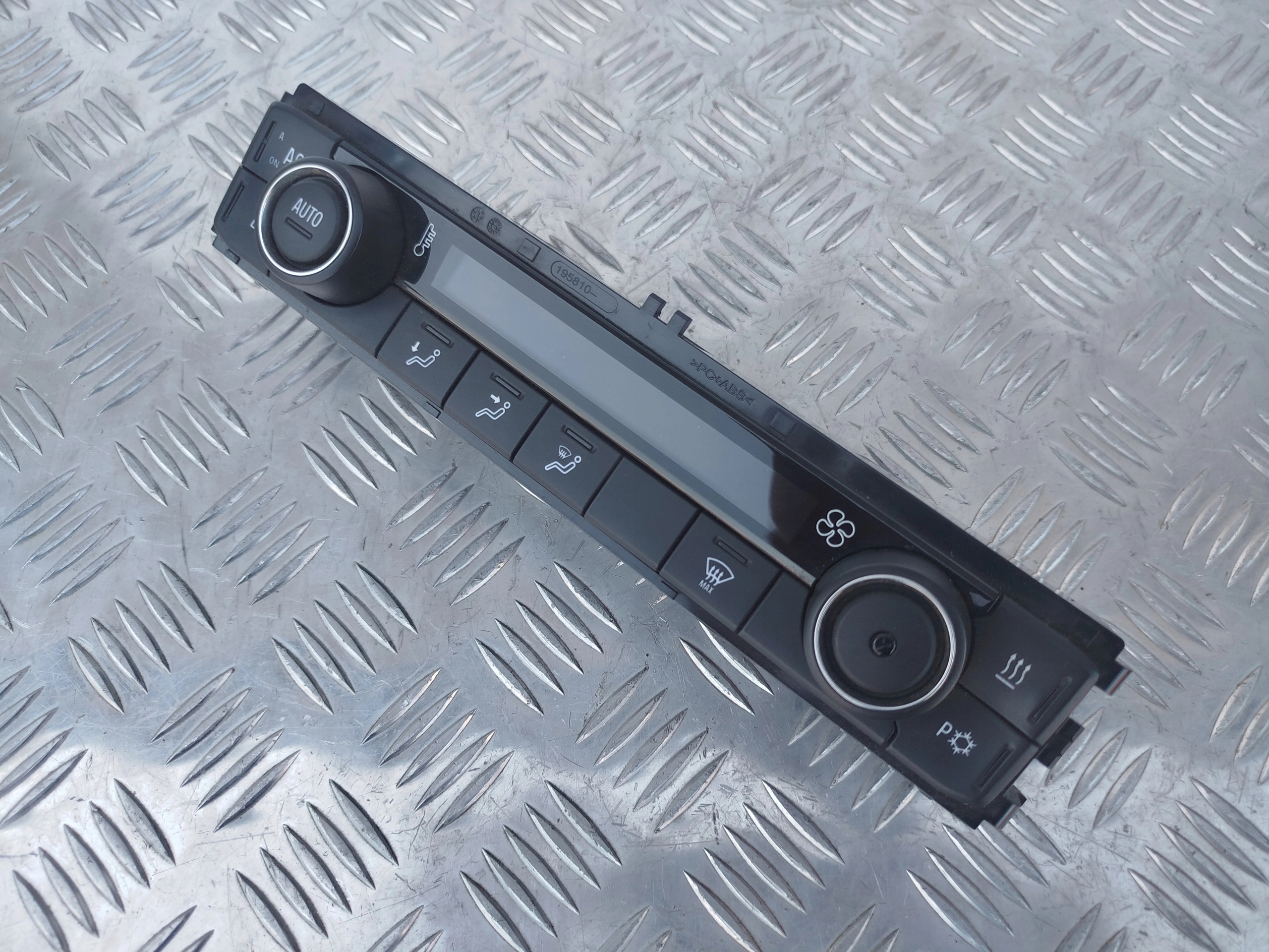 PANEL OGRZEWANIA KLIMATYZACJI SCANIA NTG - obrazek 3