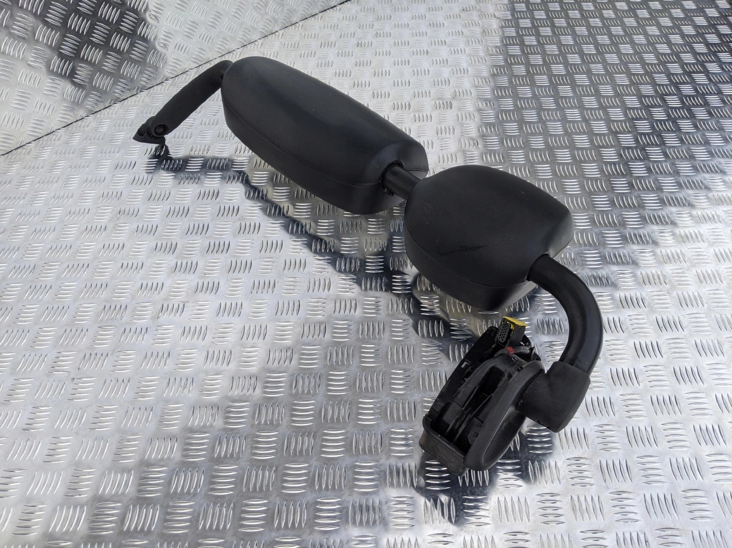 LUSTERKO LEWE DAF XF 106 - obrazek 3