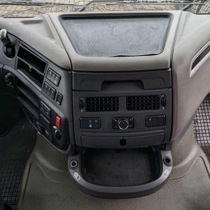 KOKPIT DESKA ROZDZIELCZA KONSOLA DAF XF 106