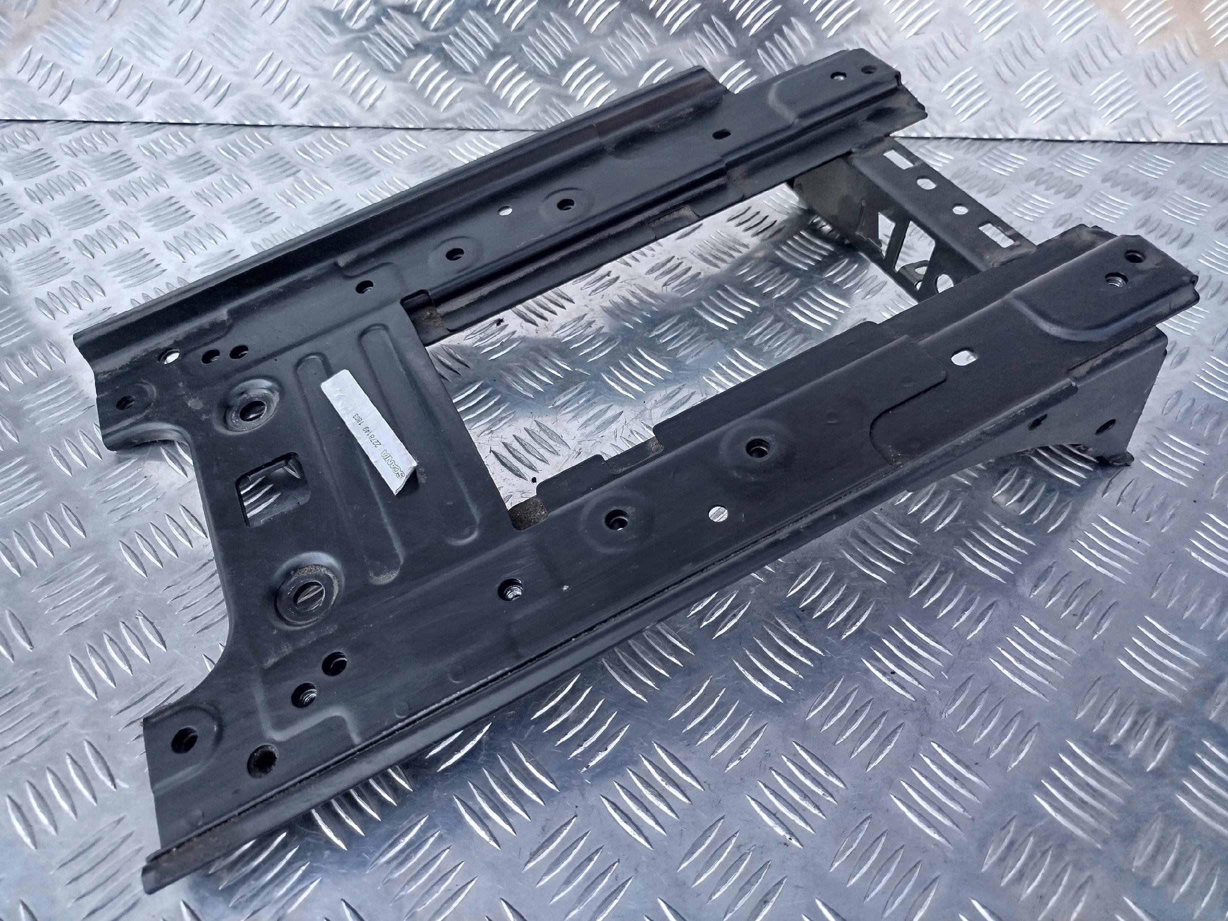 PODSTAWA FOTELA LEWA SCANIA STREAMLINE - obrazek 7