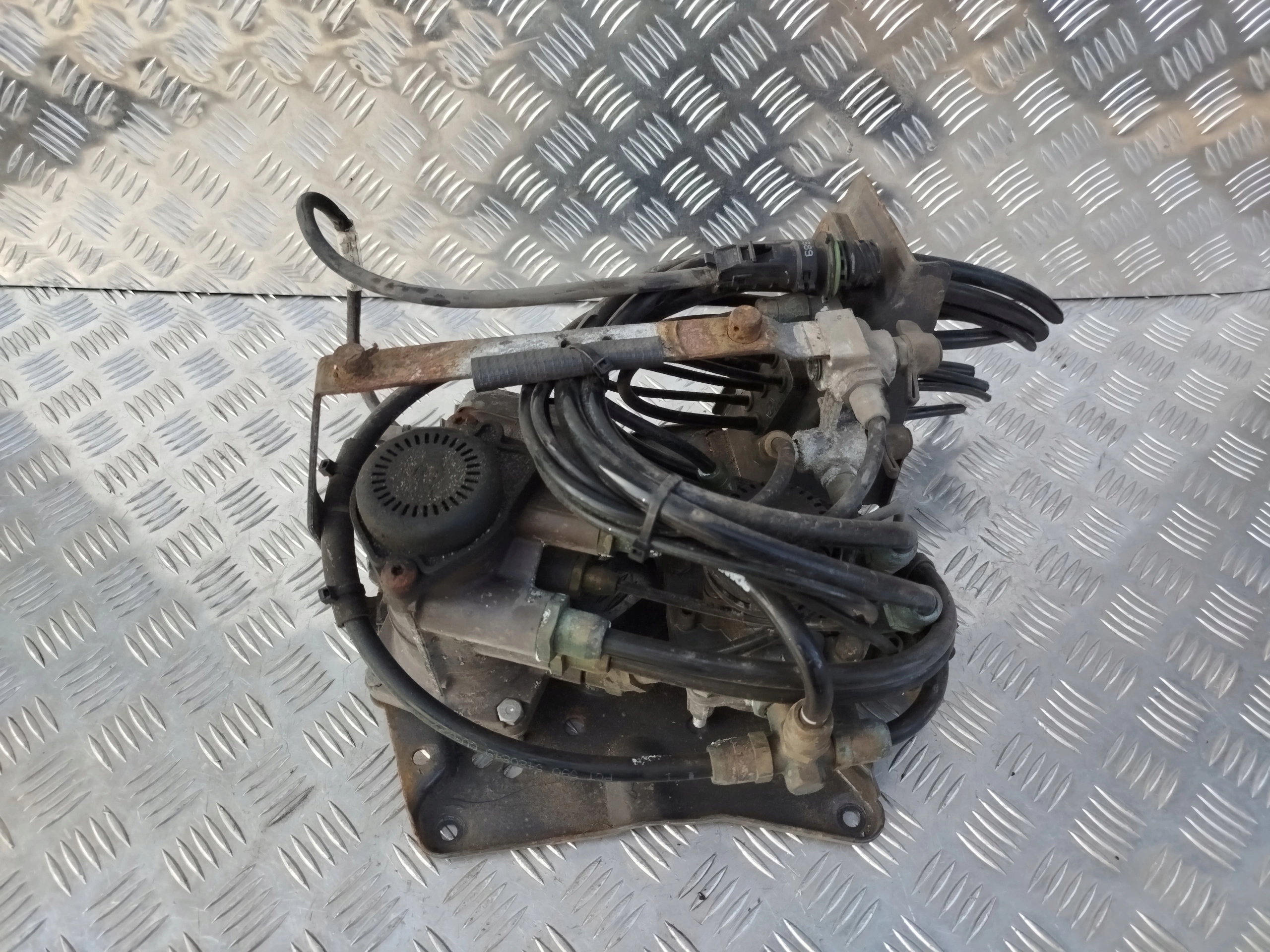 ZAWÓR EUROPA POWIETRZA SCANIA R - obrazek 2