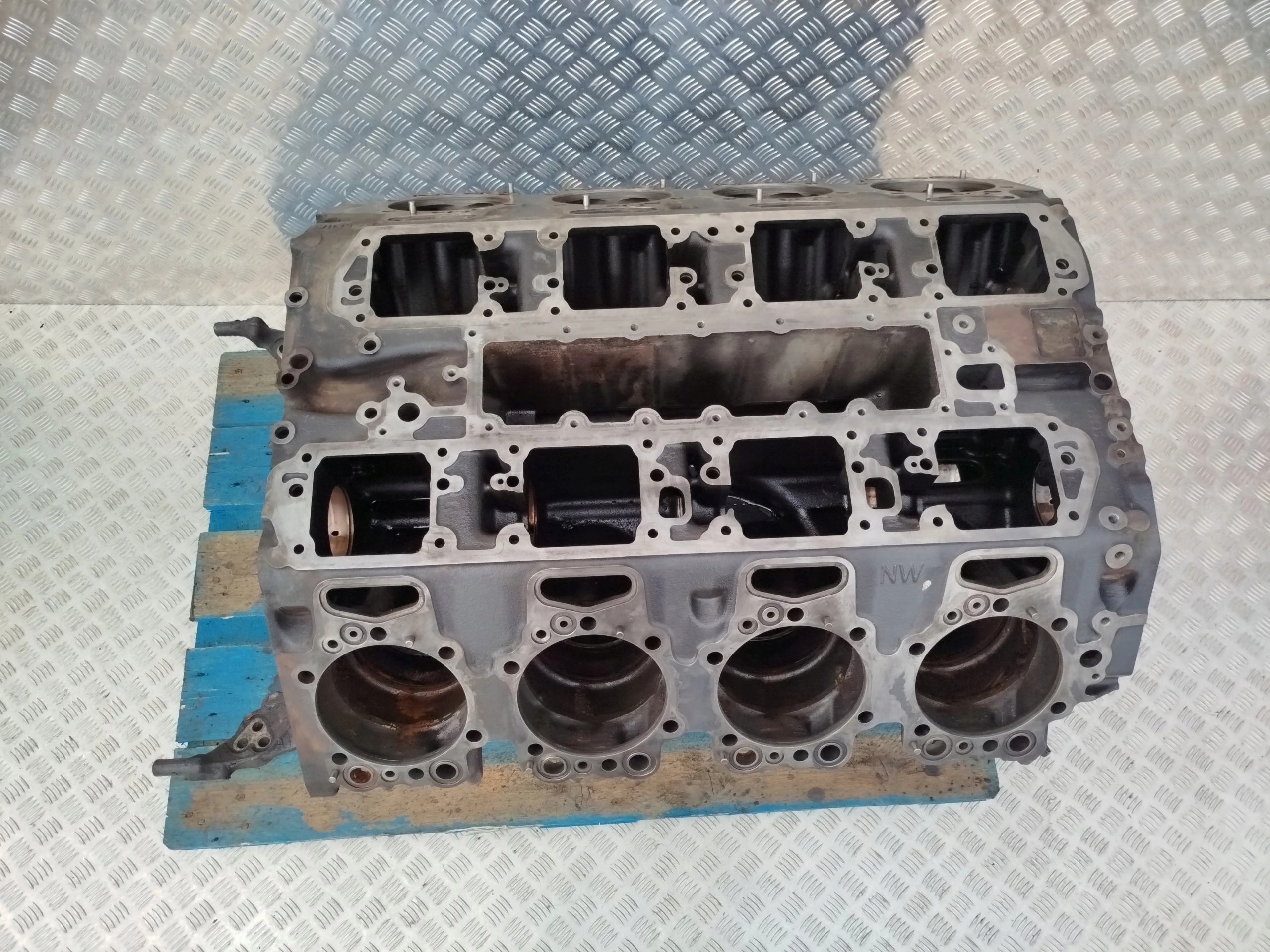 BLOK SILNIKA SCANIA V 520 580 EURO 6 - obrazek 6