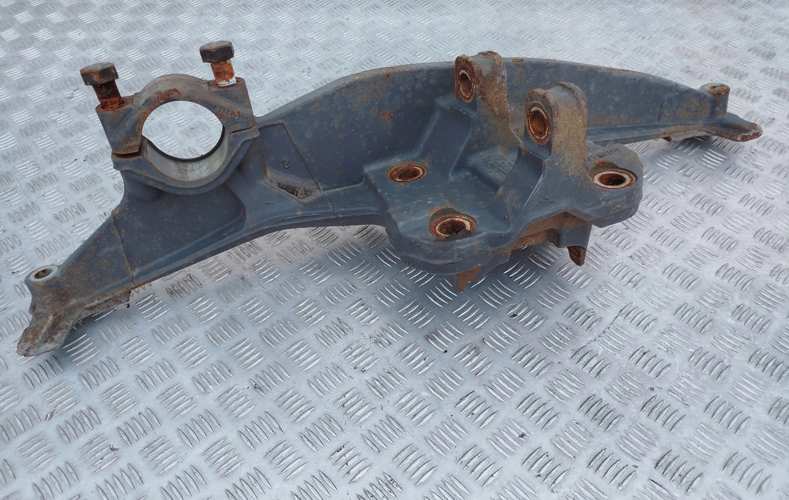 BELKA SILNIKA SKRZYNI RAMY DAF XF 106 - obrazek 13