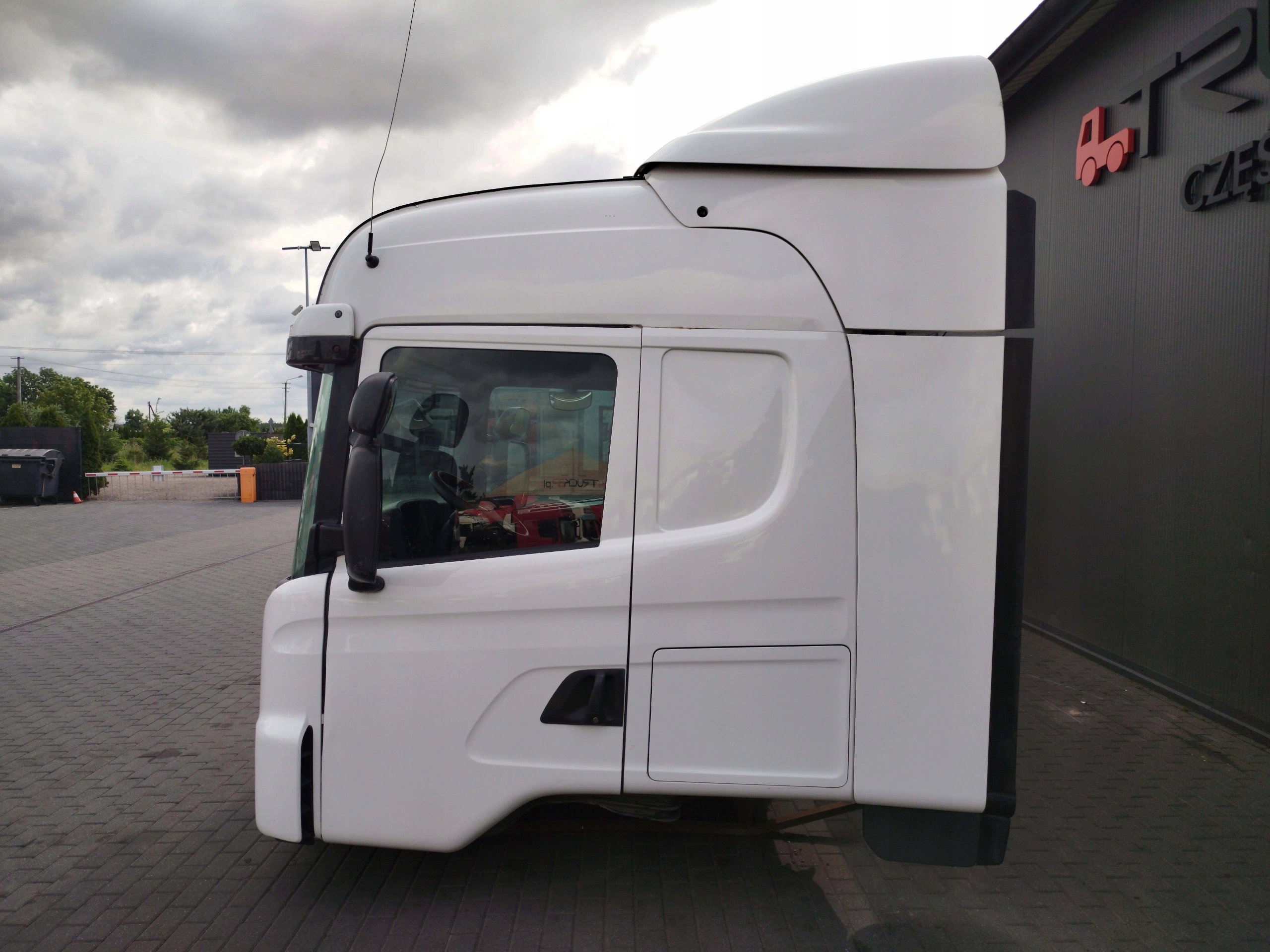 KABINA SCANIA G XPI HIGHLINE - obrazek 6