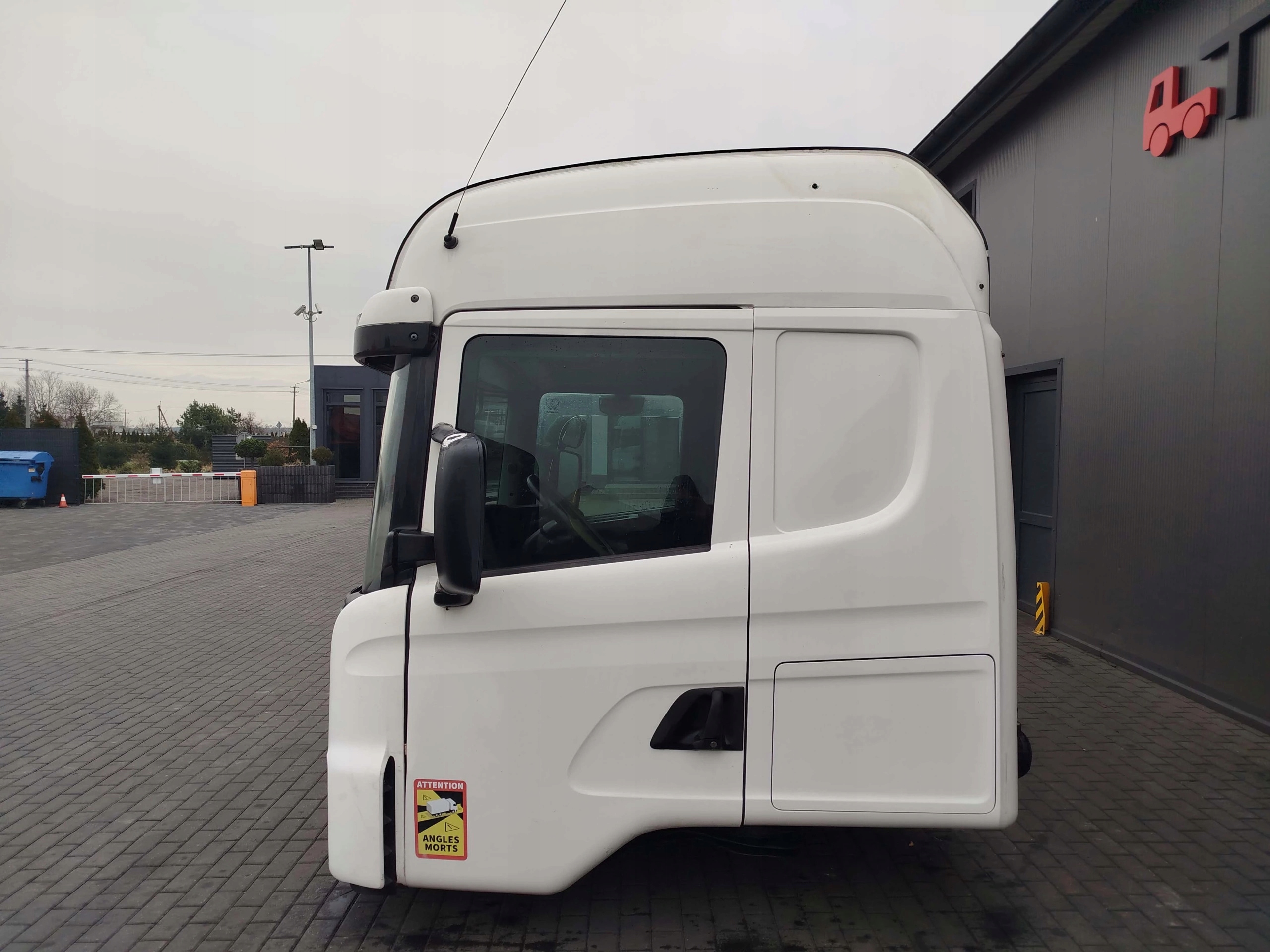 KABINA SCANIA R HPI HIGHLINE 2011 ROK - obrazek 6