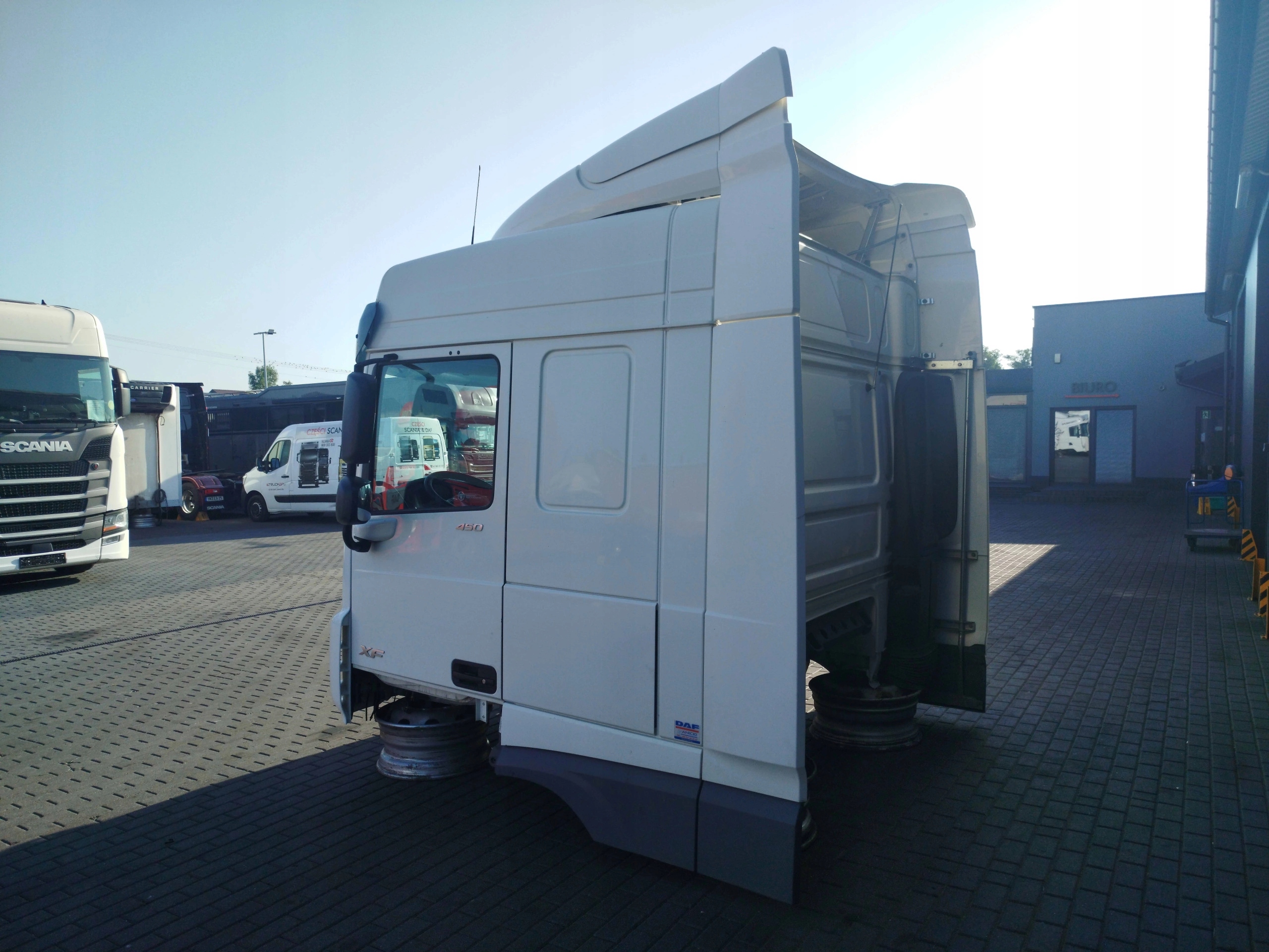 KABINA DAF XF 106 LIFT - obrazek 5